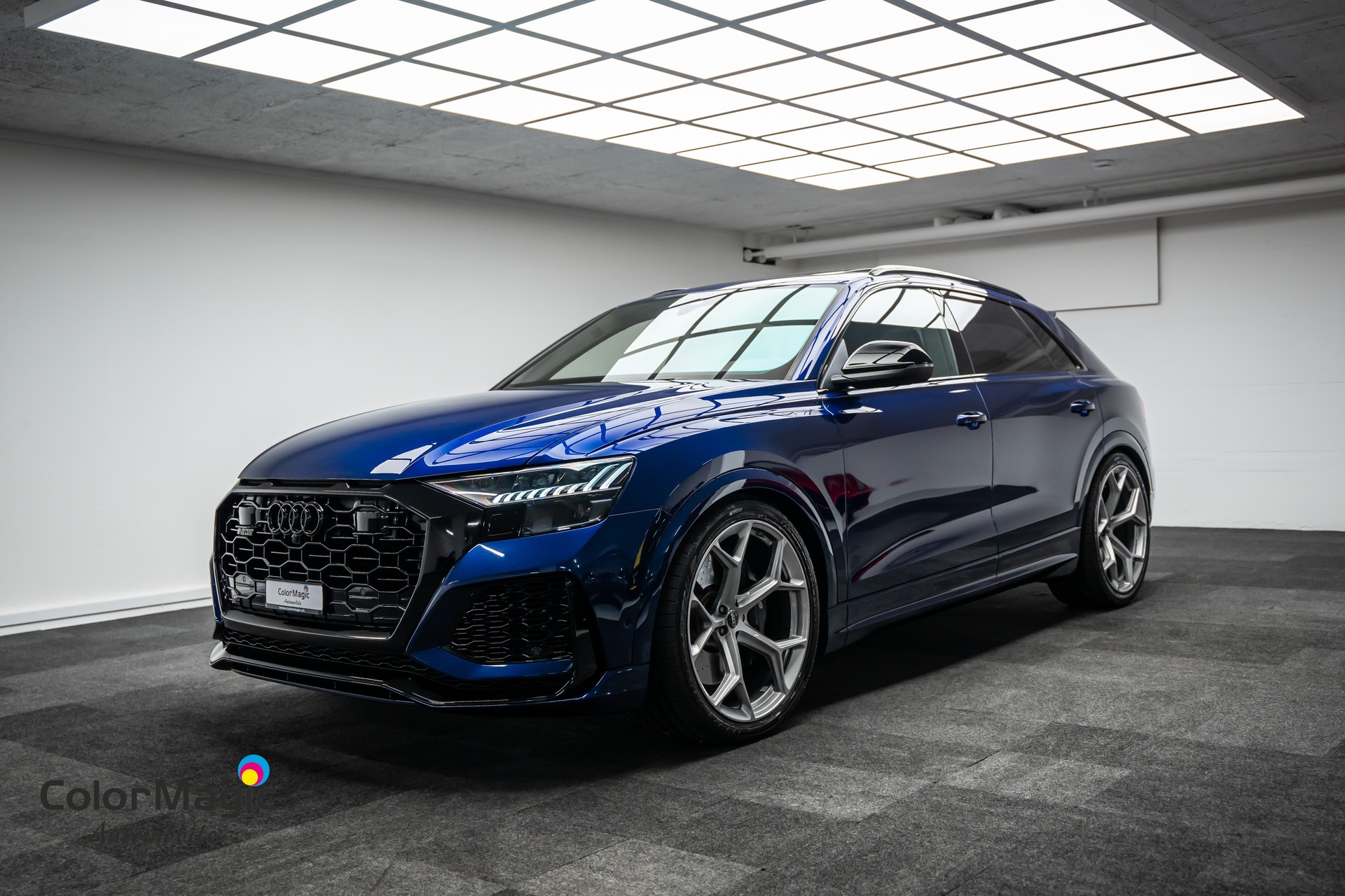 AUDI RSQ8 * 23 ZOLL * PANORAMA * AHK * LEASING AB 709.- *-image-0