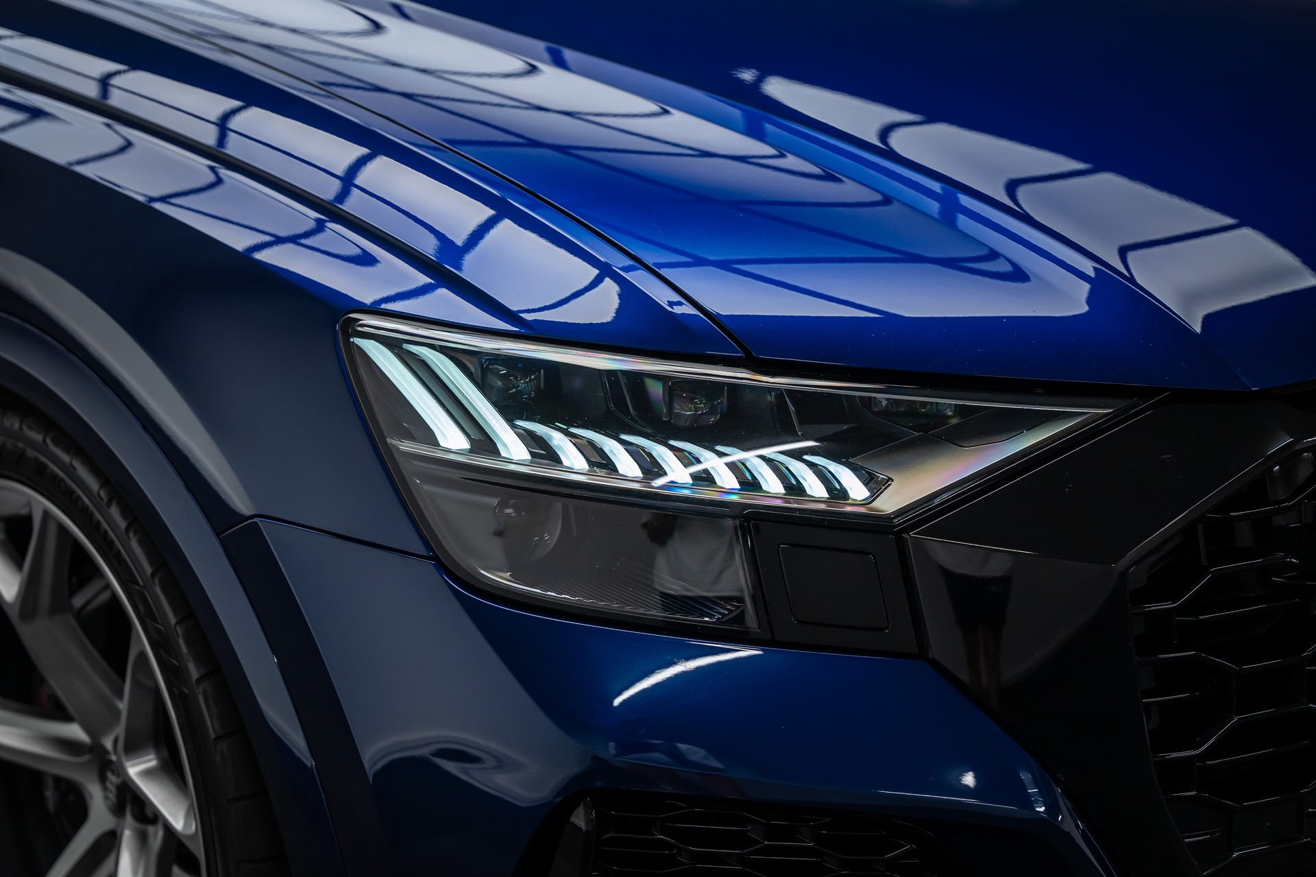 AUDI RSQ8 * 23 ZOLL * PANORAMA * AHK * LEASING AB 709.- *-image-9