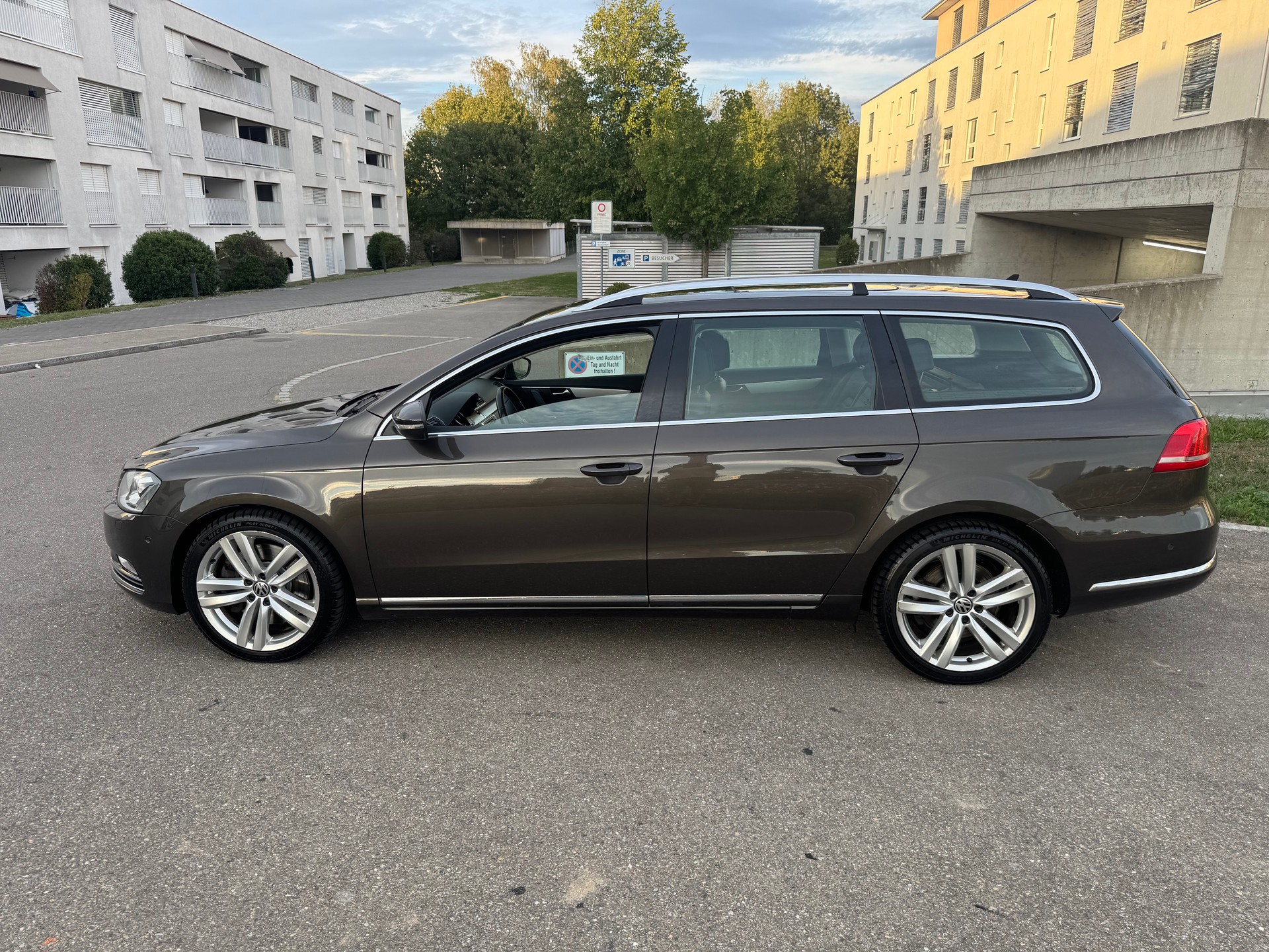 VW VW PASSAT V 3.6 4MOTION AUTOMATIK-image-7