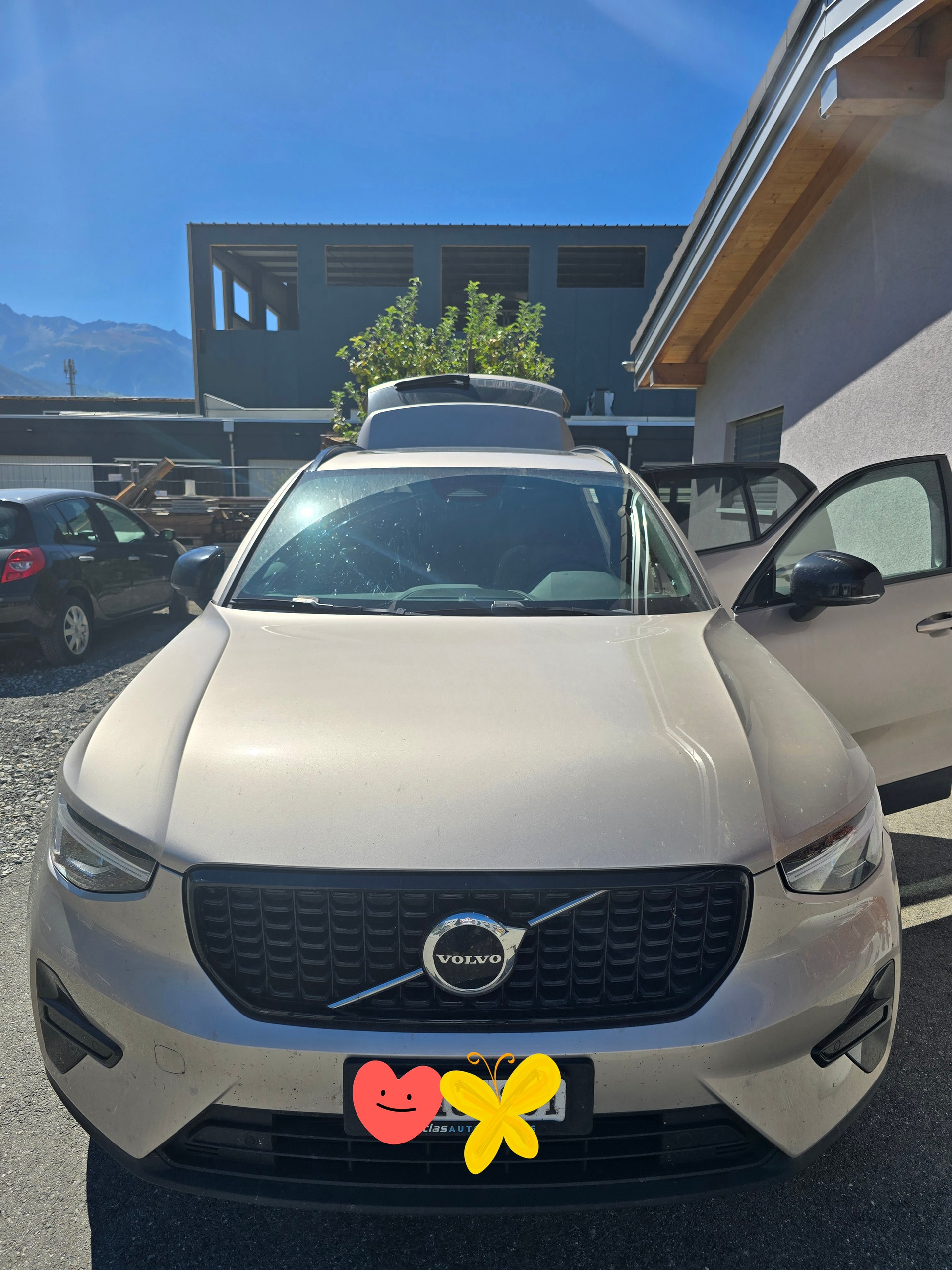 VOLVO 2.0 B3 MH Plus Dark-image-1