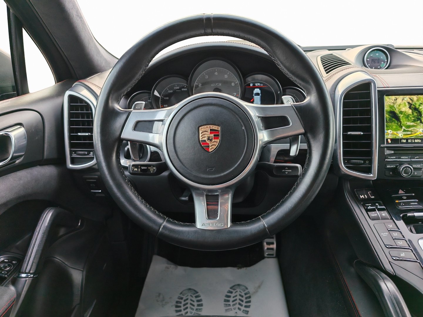 PORSCHE Cayenne GTS – 420 ch V8 – PDC av/ar, vitres surteintées [Expertisé + Garantie 12 mois]-image-10