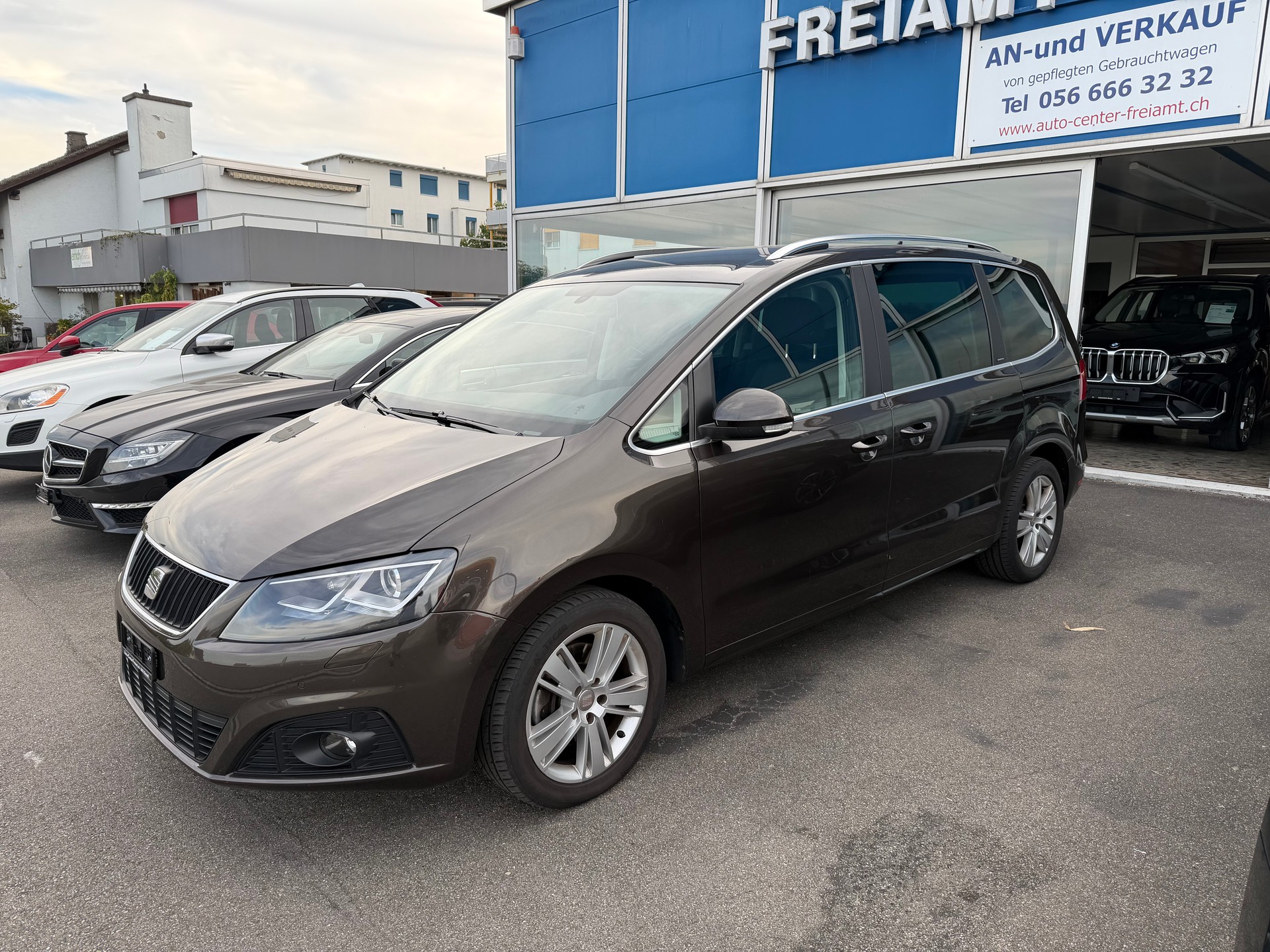 SEAT Alhambra 2.0 TDI Ecomotive Style ITECH-image-1