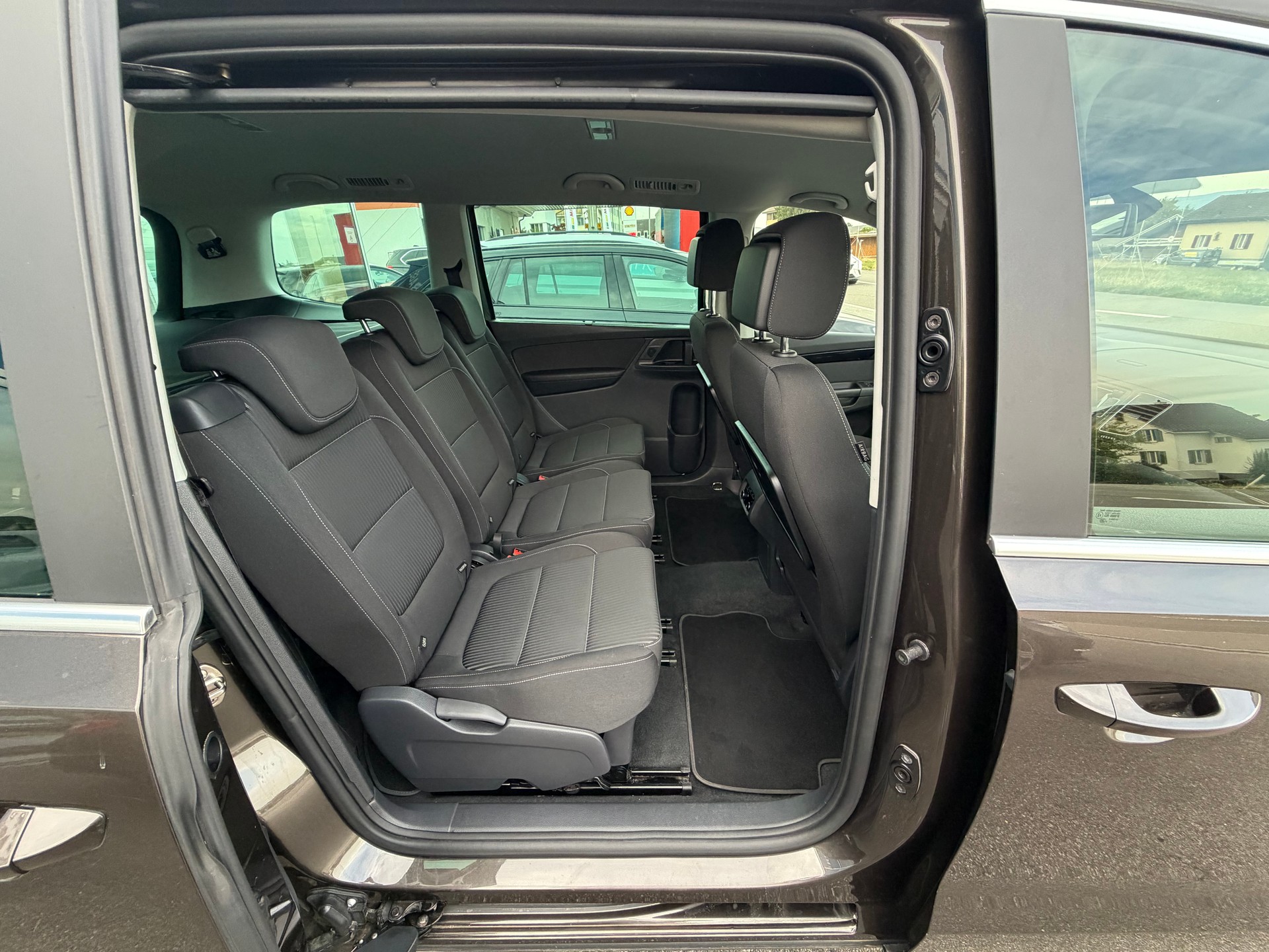 SEAT Alhambra 2.0 TDI Ecomotive Style ITECH-image-7