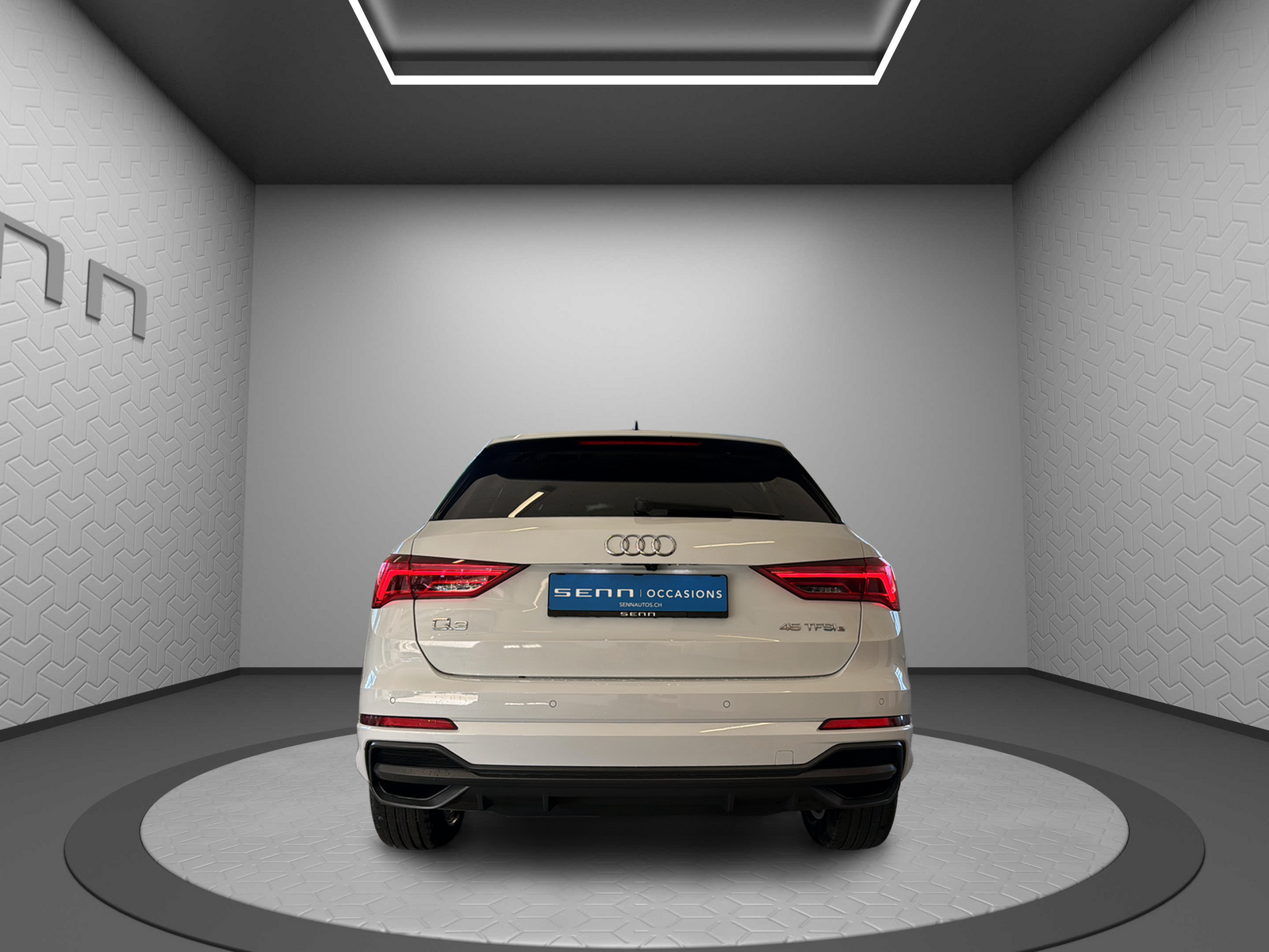 AUDI Q3 45 TFSI e S line S-tronic-image-4