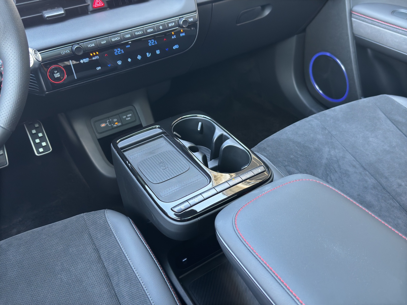 HYUNDAI Ioniq 5 84 kWh N-Line 4WD-image-9