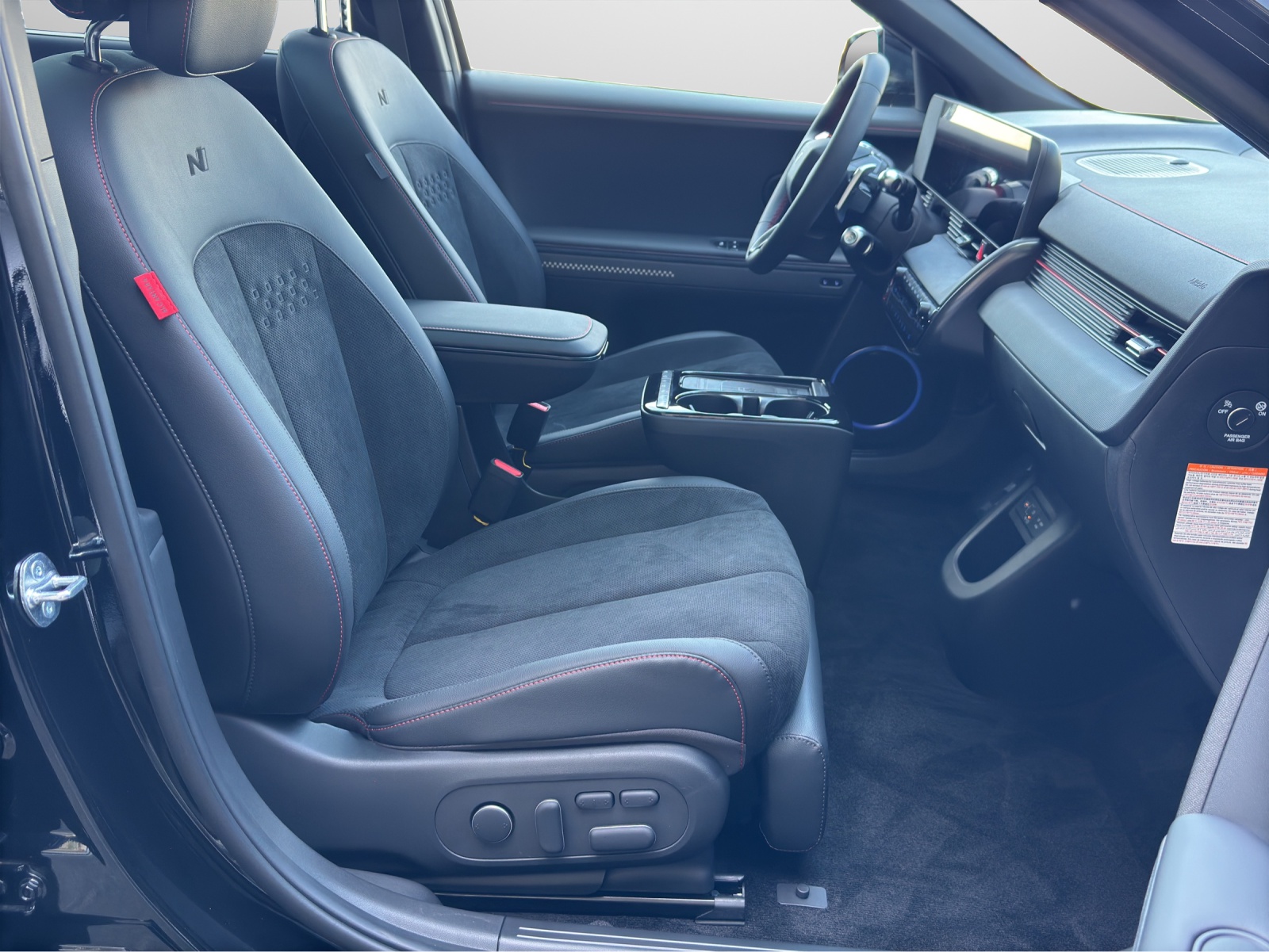 HYUNDAI Ioniq 5 84 kWh N-Line 4WD-image-4