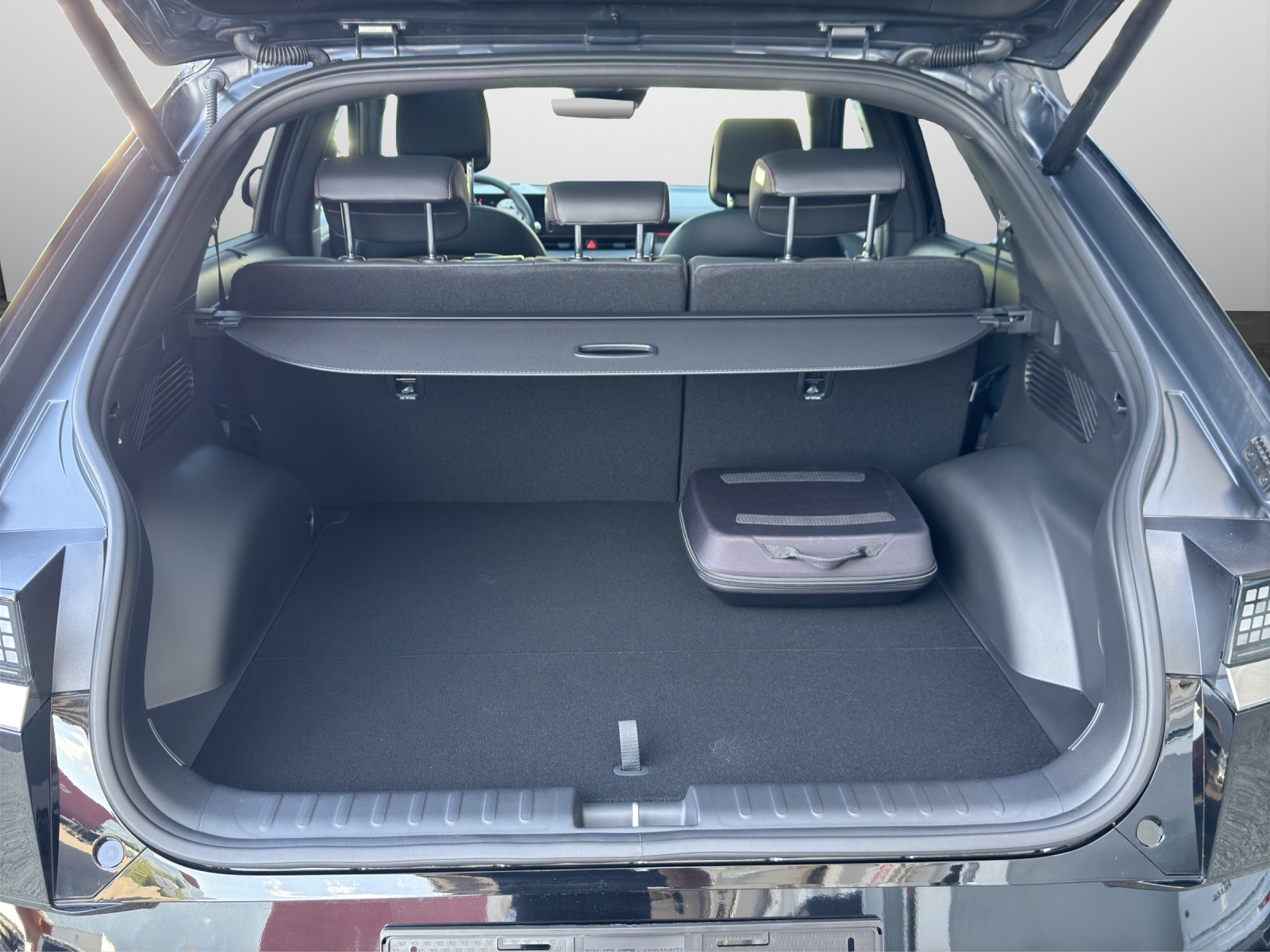 HYUNDAI Ioniq 5 84 kWh N-Line 4WD-image-15