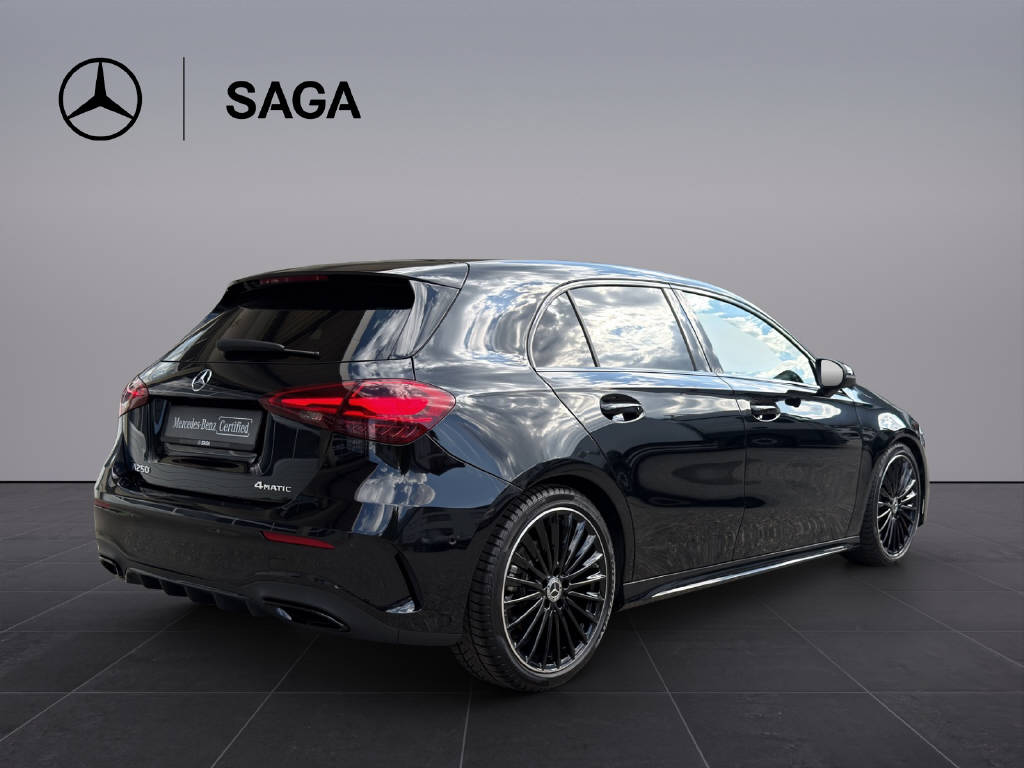 MERCEDES-BENZ A 250 AMG Line 4m-image-5