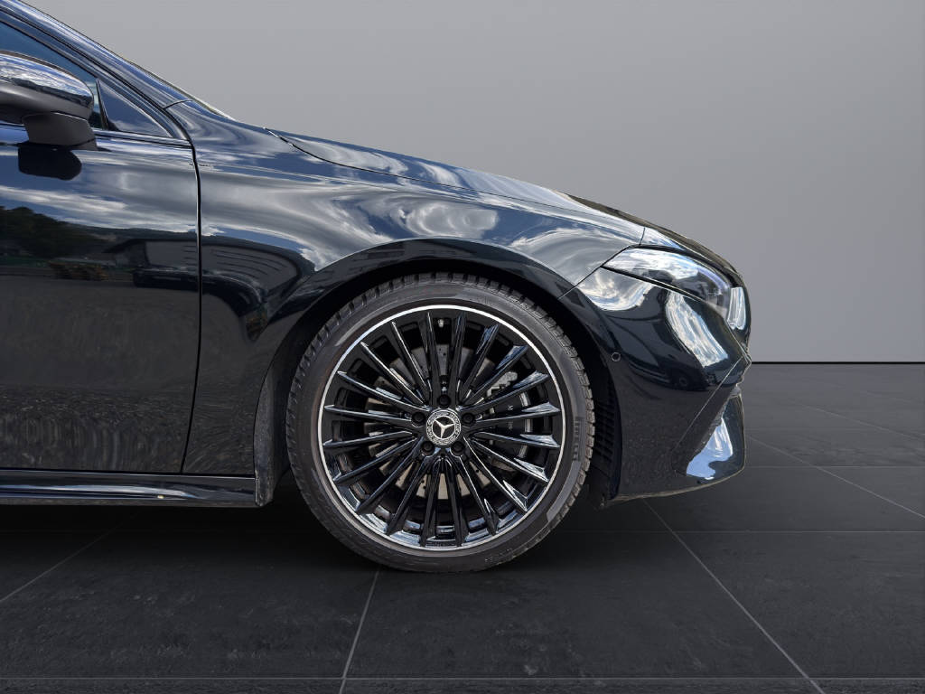 MERCEDES-BENZ A 250 AMG Line 4m-image-16