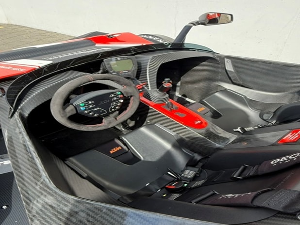 KTM X-Bow 2.0 TFSI Street-image-4