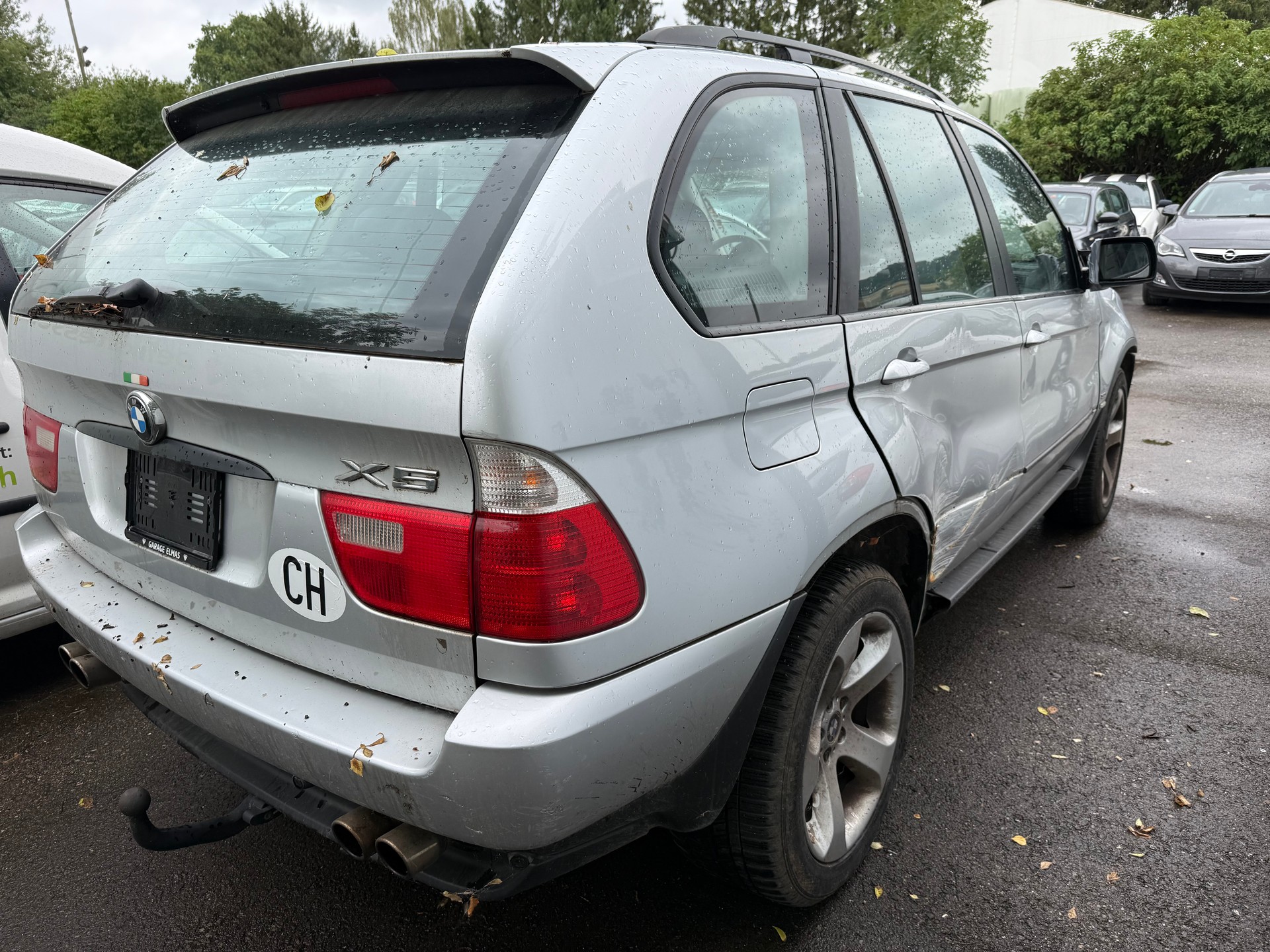 BMW X5 3.0i-image-6