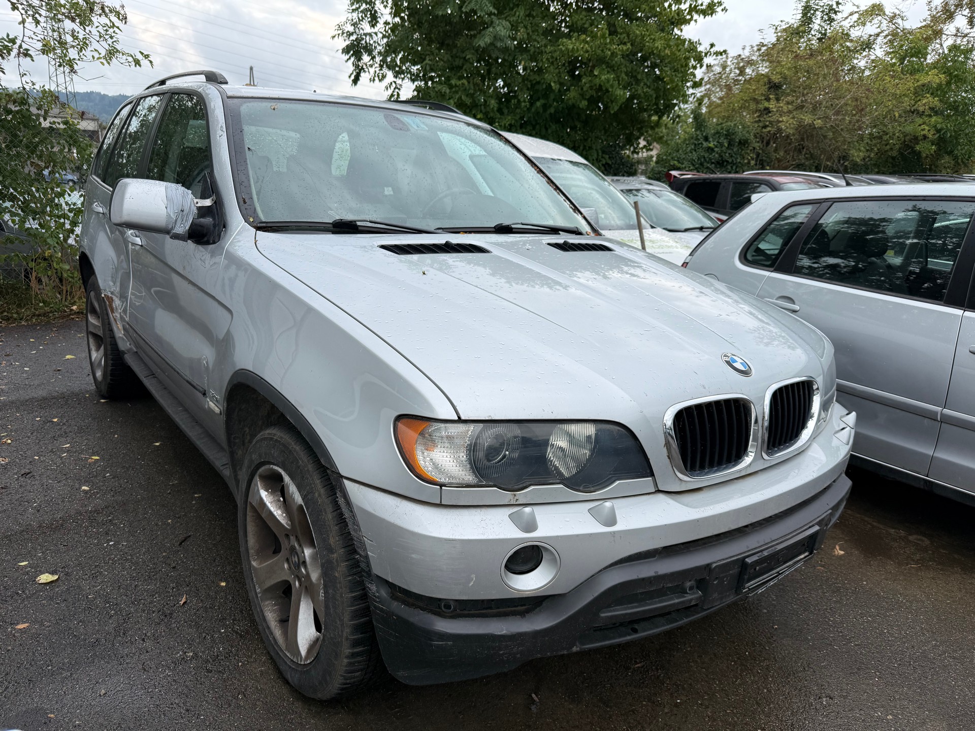 BMW X5 3.0i-image-0