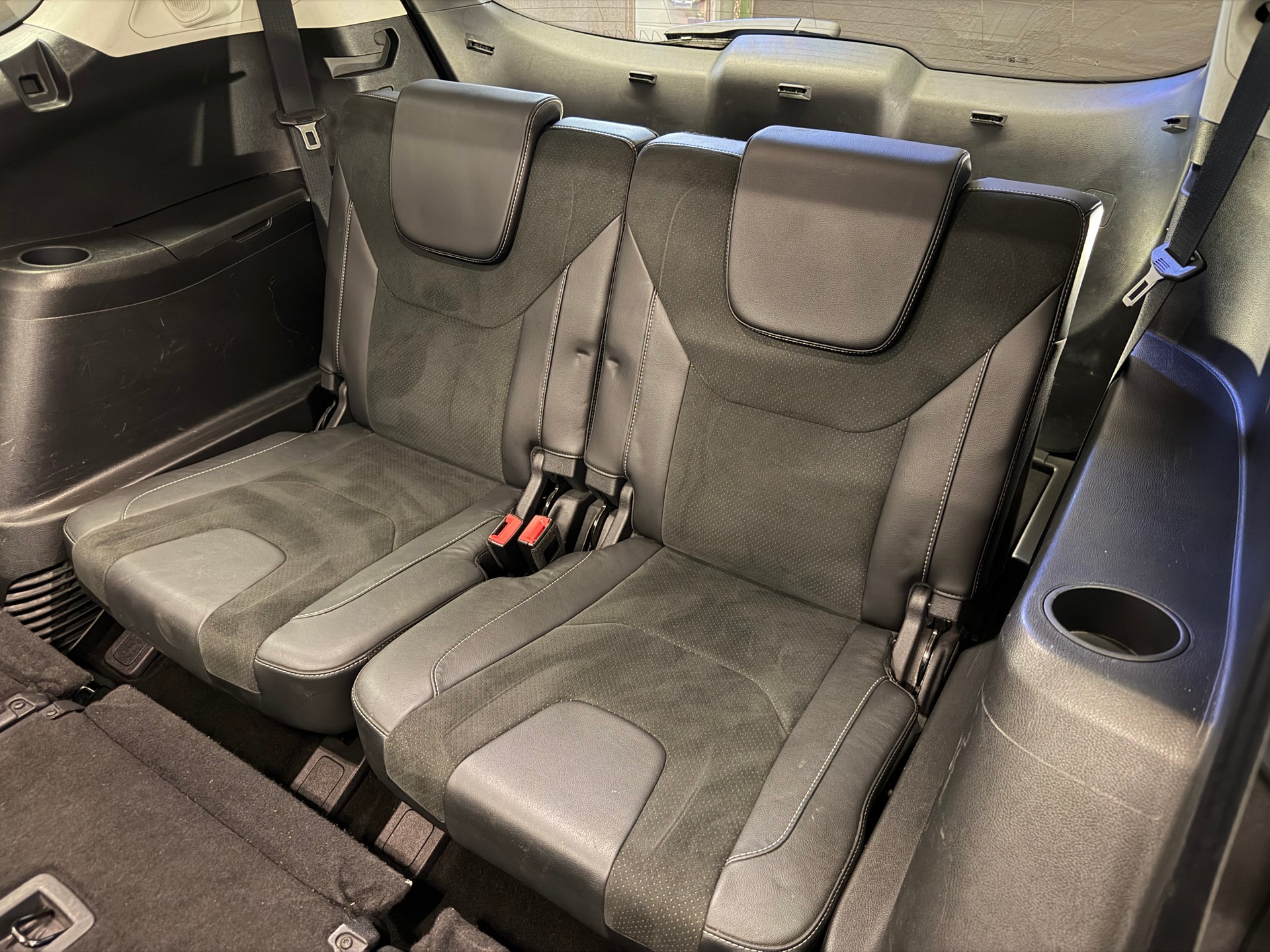 FORD S-Max 2.0 TDCi Titanium AWD PowerShift **7-Sitzer**-image-22