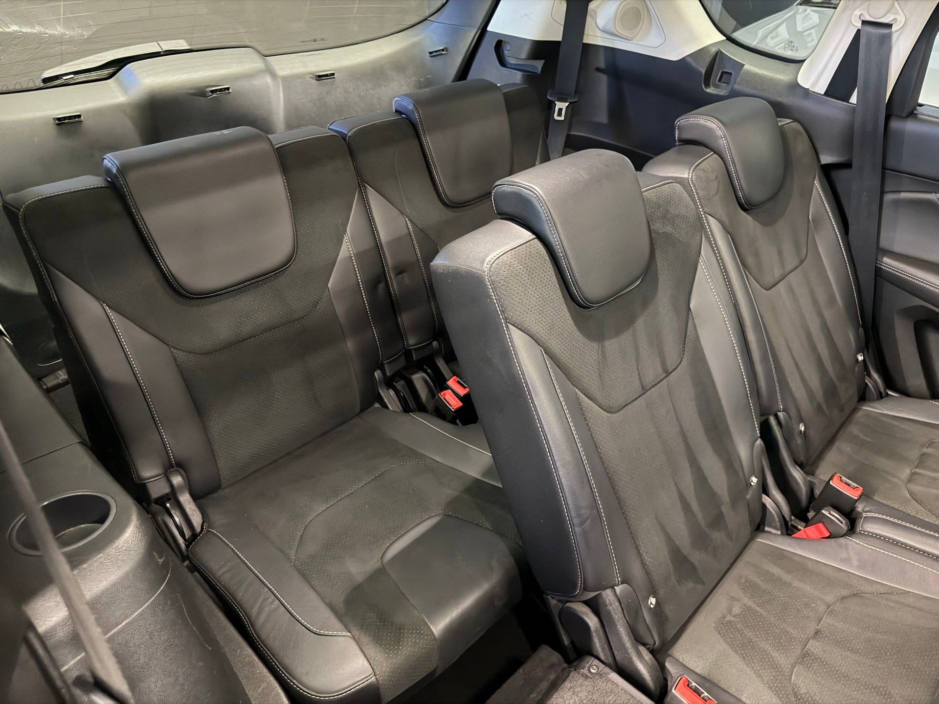 FORD S-Max 2.0 TDCi Titanium AWD PowerShift **7-Sitzer**-image-23