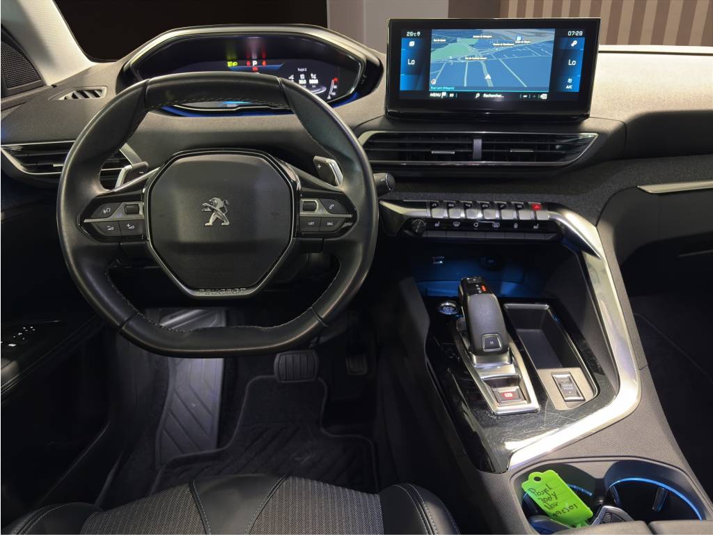 PEUGEOT 3008 1.2 PureTech Allure Pack EAT8-image-4