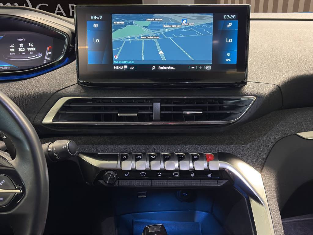 PEUGEOT 3008 1.2 PureTech Allure Pack EAT8-image-5