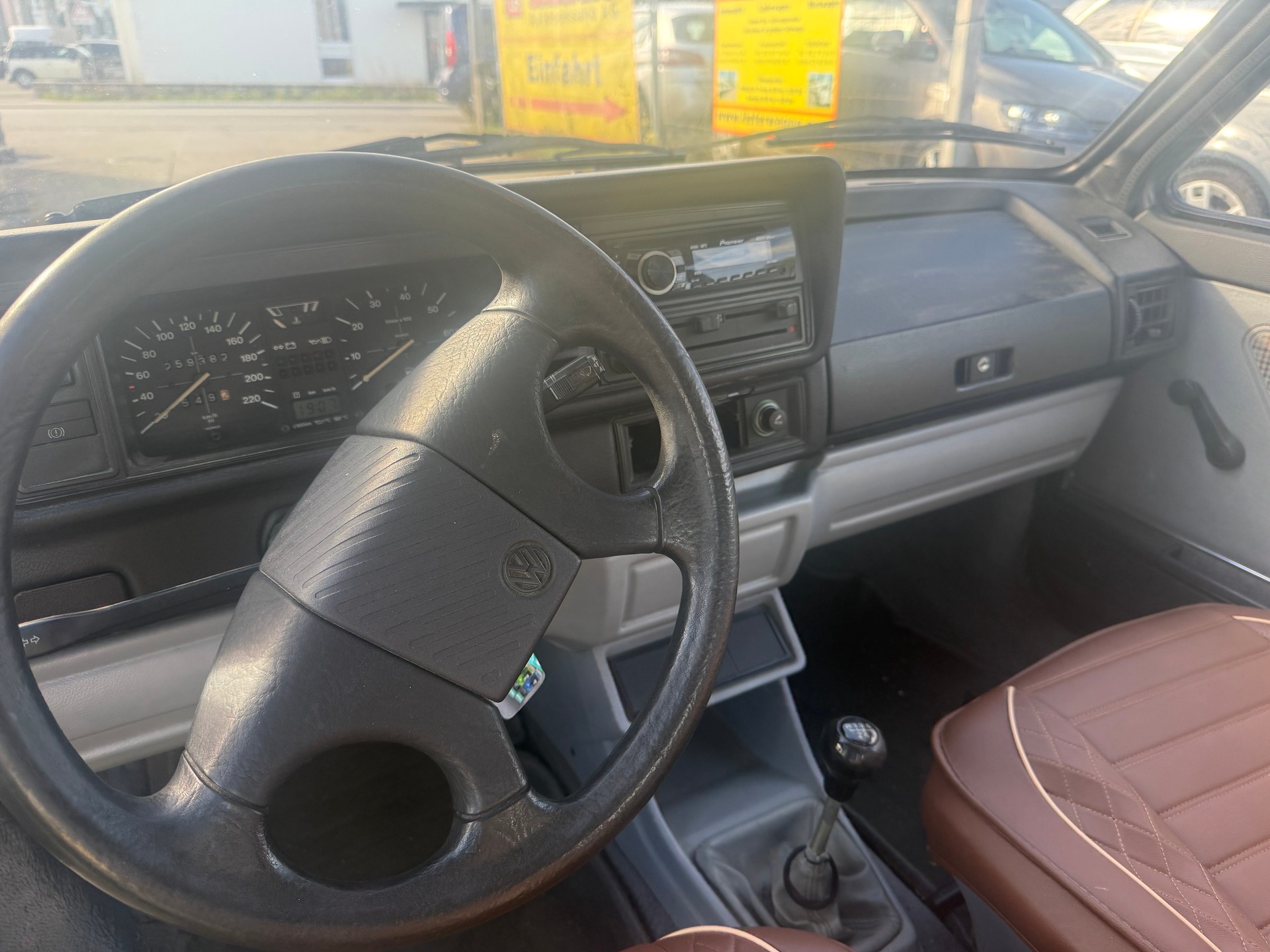 VW Golf Cabriolet 1800 GL Quartett/Special/White-image-5