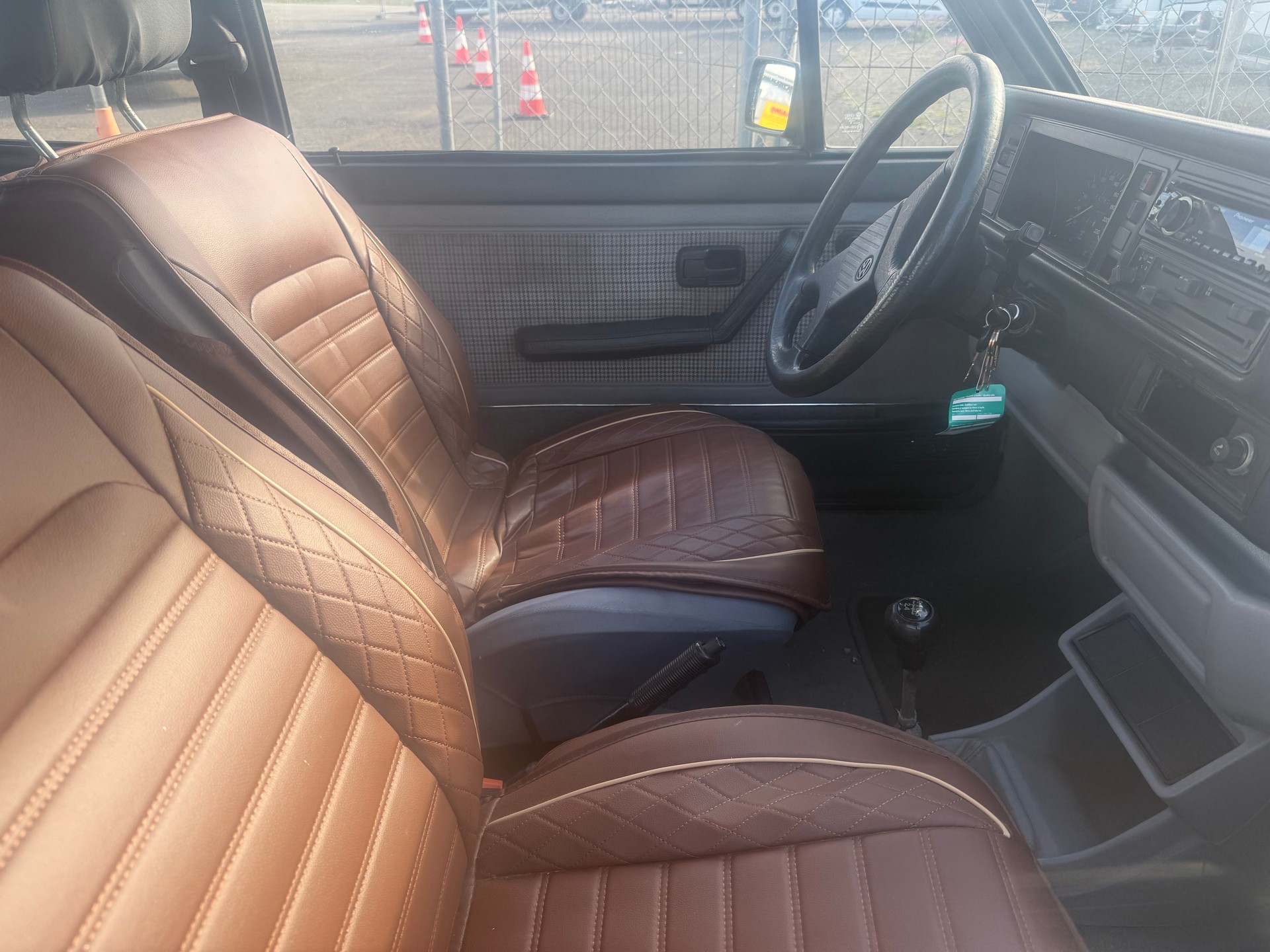 VW Golf Cabriolet 1800 GL Quartett/Special/White-image-4