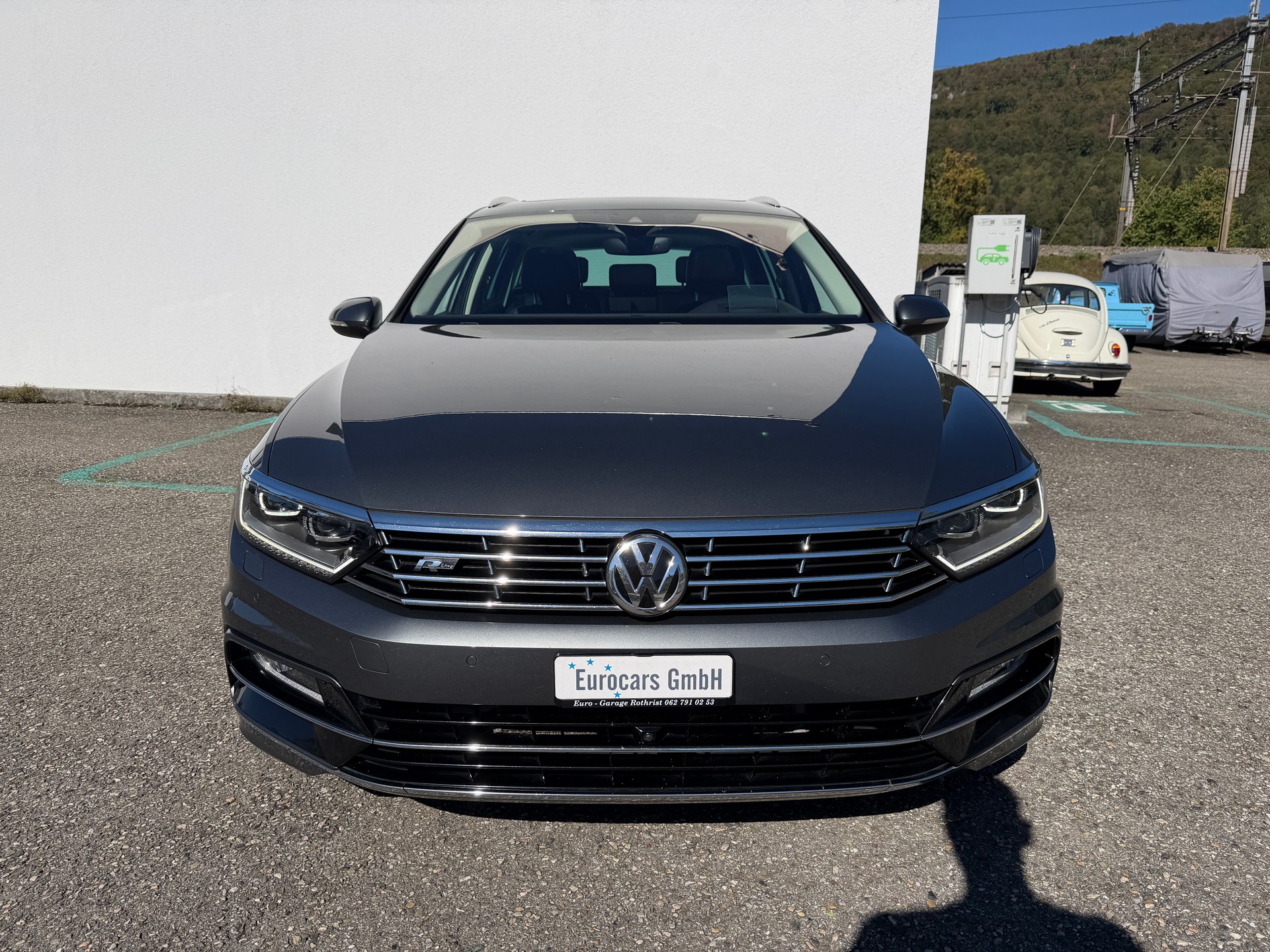 VW Passat Variant 2.0 TDI BMT High. DSG 4Motion-image-1
