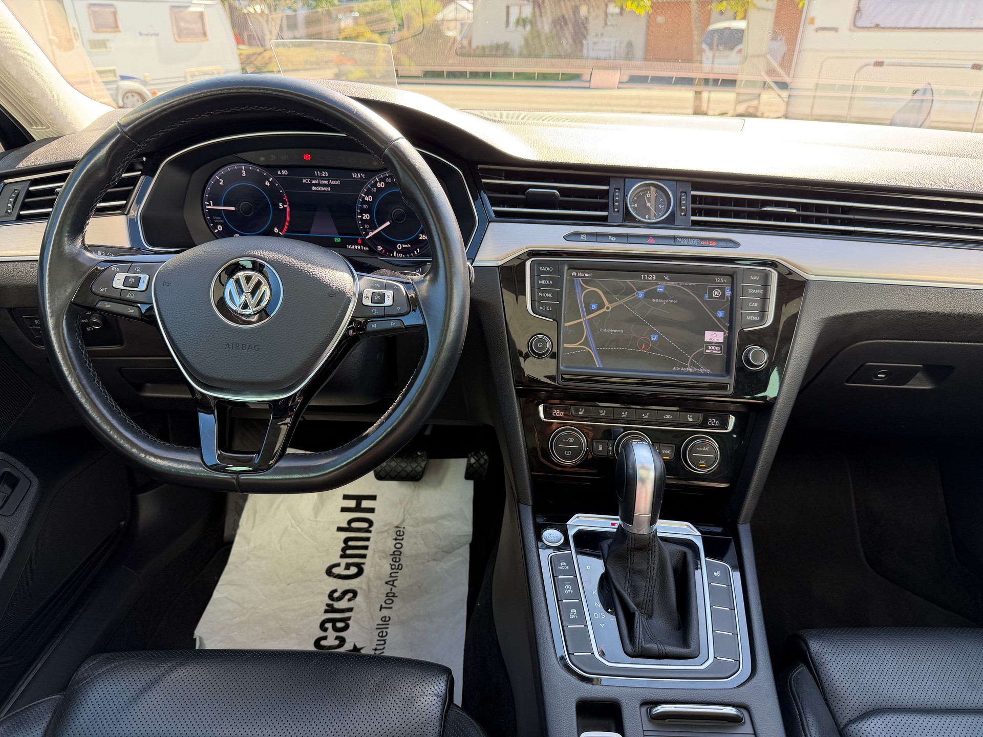 VW Passat Variant 2.0 TDI BMT High. DSG 4Motion-image-14