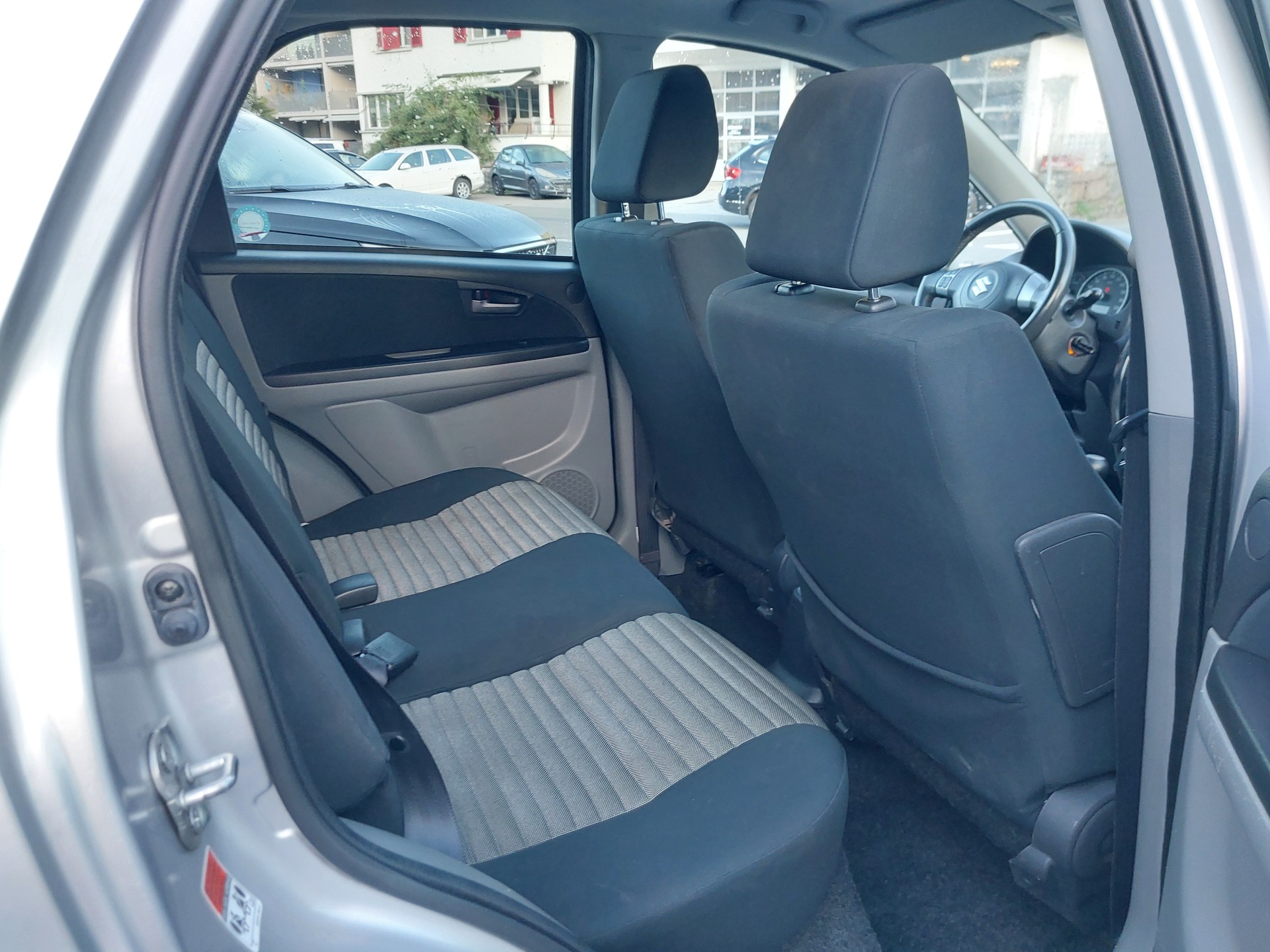 SUZUKI SX4 1.6 16V GL Top 4WD-image-7