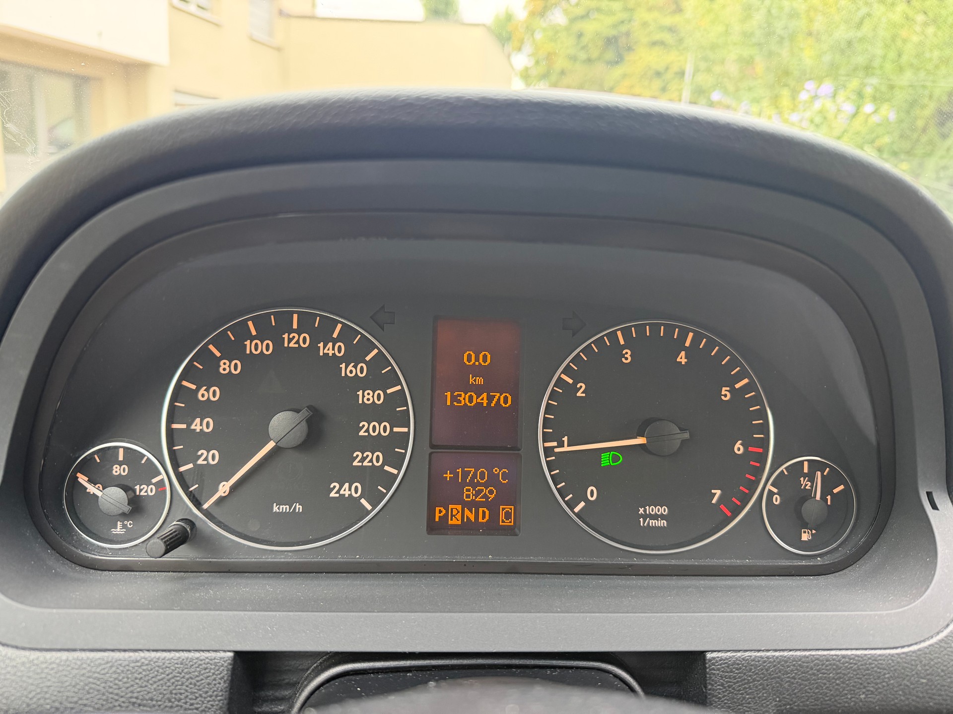 MERCEDES-BENZ A 170 Elegance-image-6