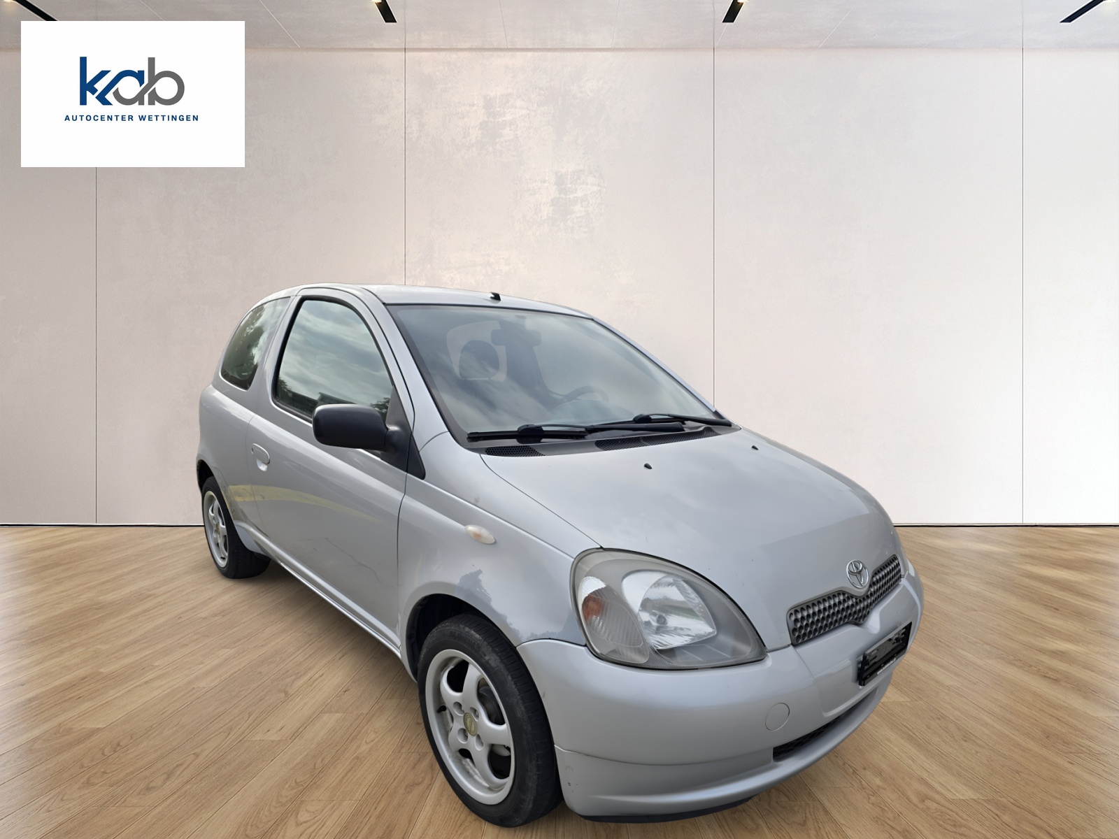 TOYOTA Yaris 1.3 Linea Luna-image-2