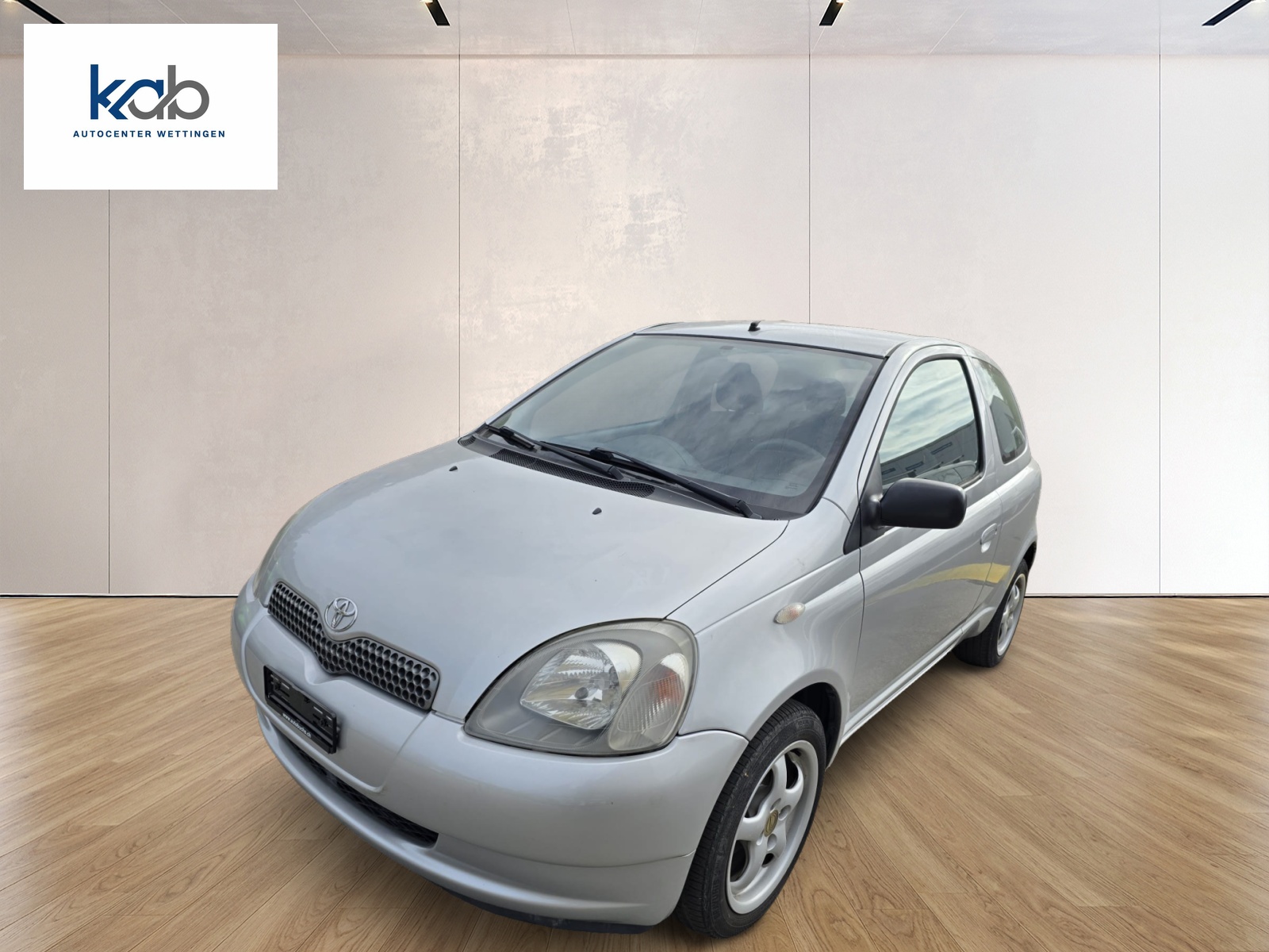 TOYOTA Yaris 1.3 Linea Luna-image-0