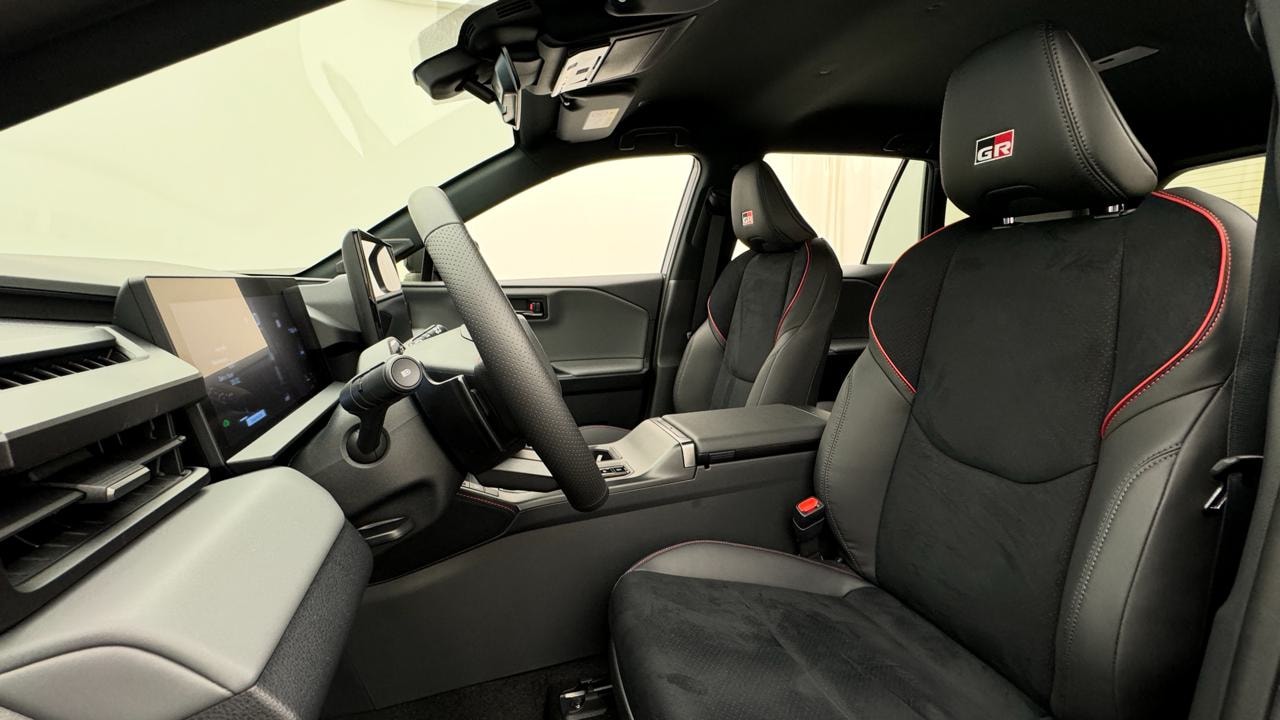 TOYOTA RAV-4 2.5 HSD GR Sport e-CVT AWD-image-5
