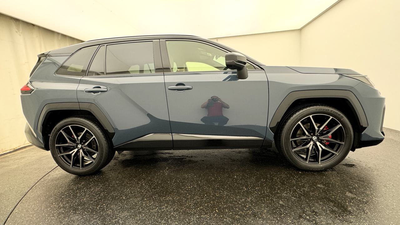 TOYOTA RAV-4 2.5 HSD GR Sport e-CVT AWD-showroom-element-1