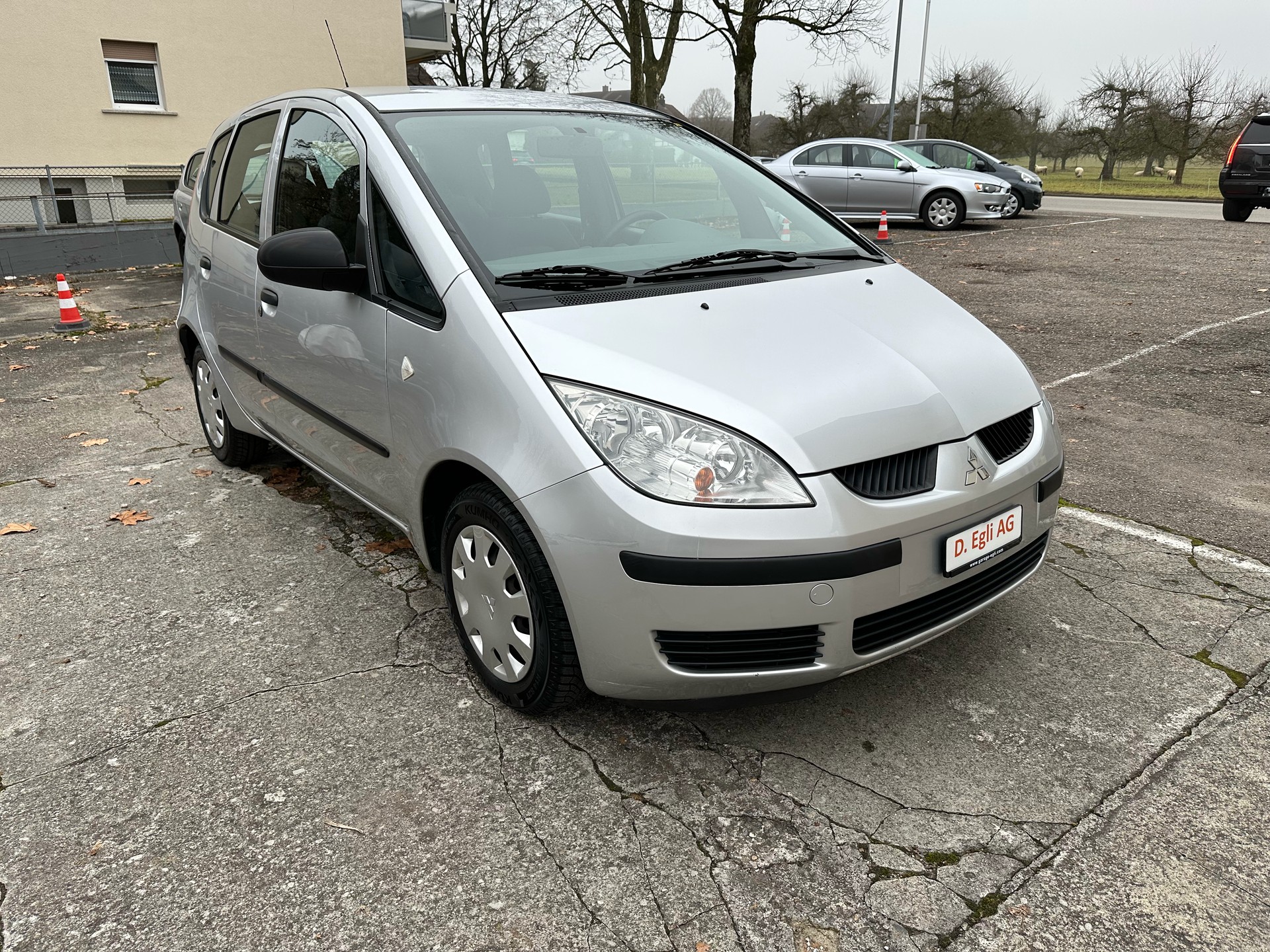 MITSUBISHI Colt 1.3 16V Invite-image-0