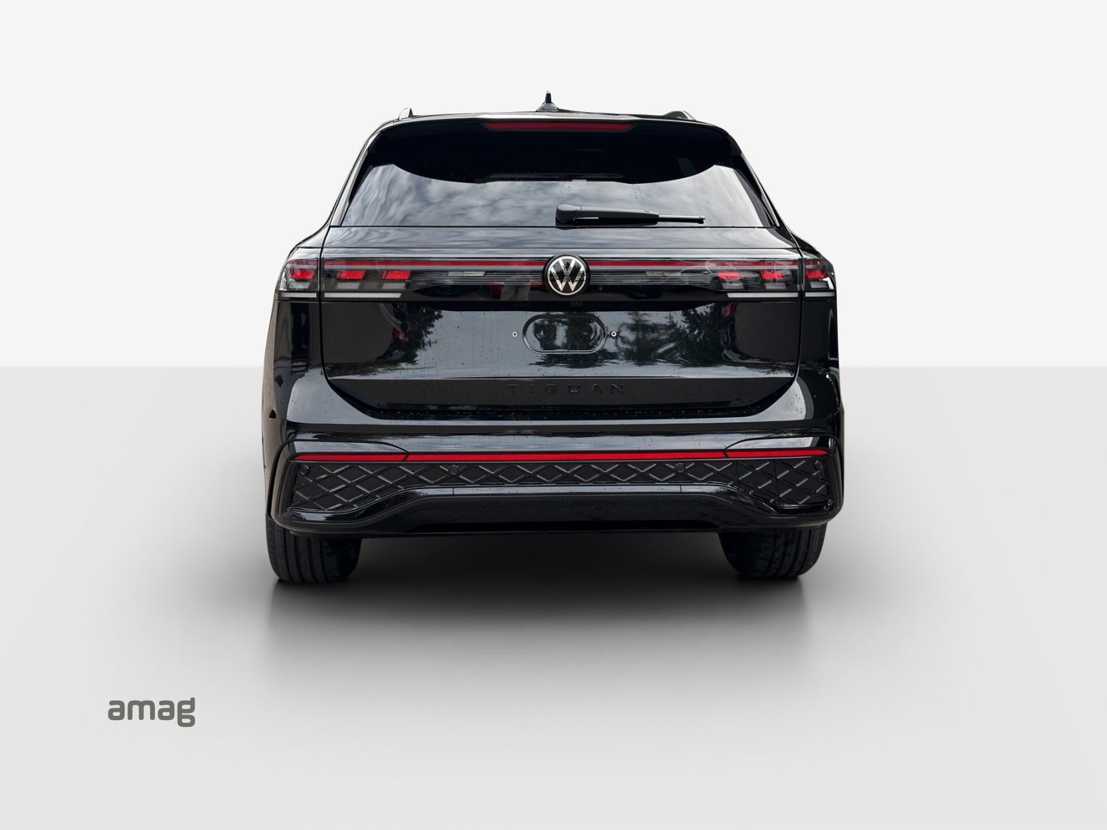VW Tiguan 2.0 TDI SCR R-Line 4Motion DSG-image-3