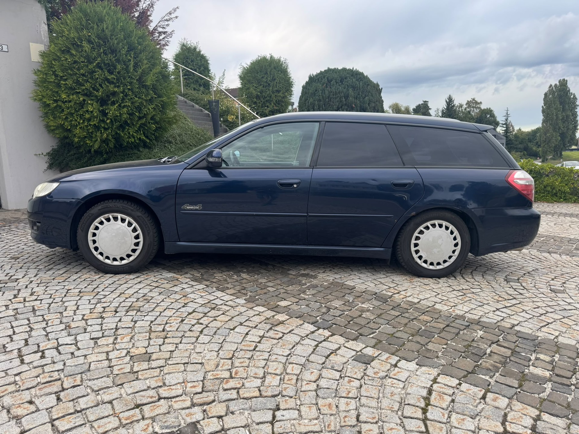 SUBARU Legacy 2.0R AWD Classic-image-8