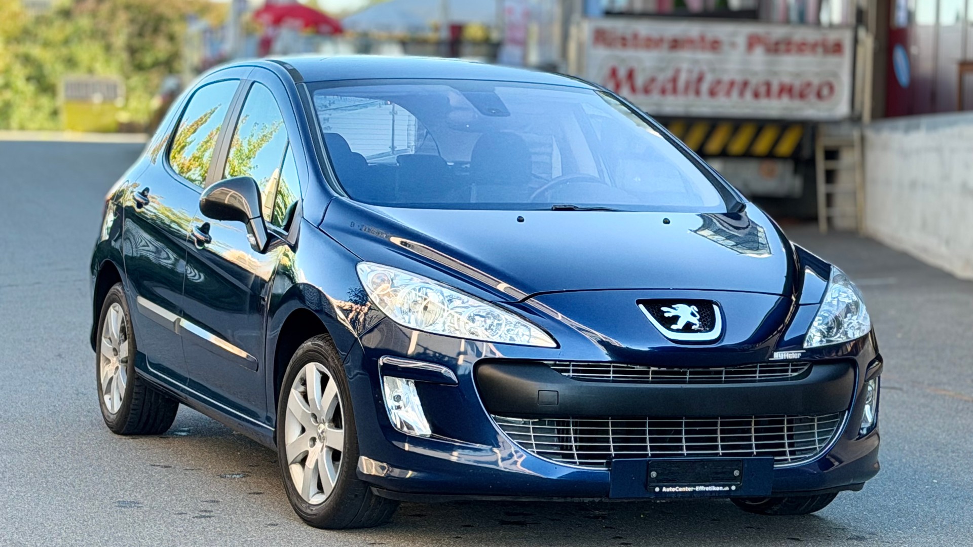 PEUGEOT 308 1.6 HDI Sport-image-1