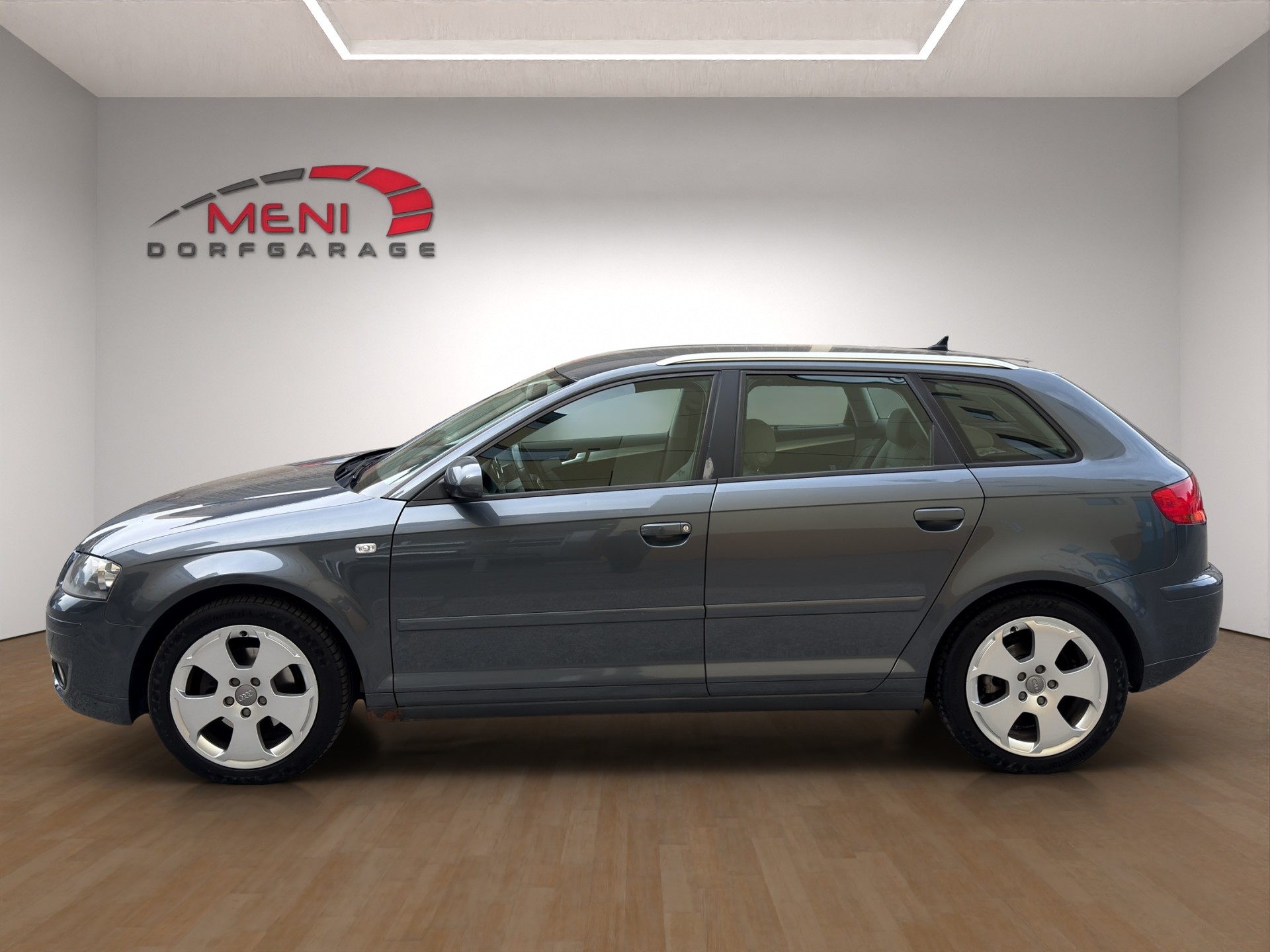AUDI A3 Sportback 2.0 TDI Ambition-image-3