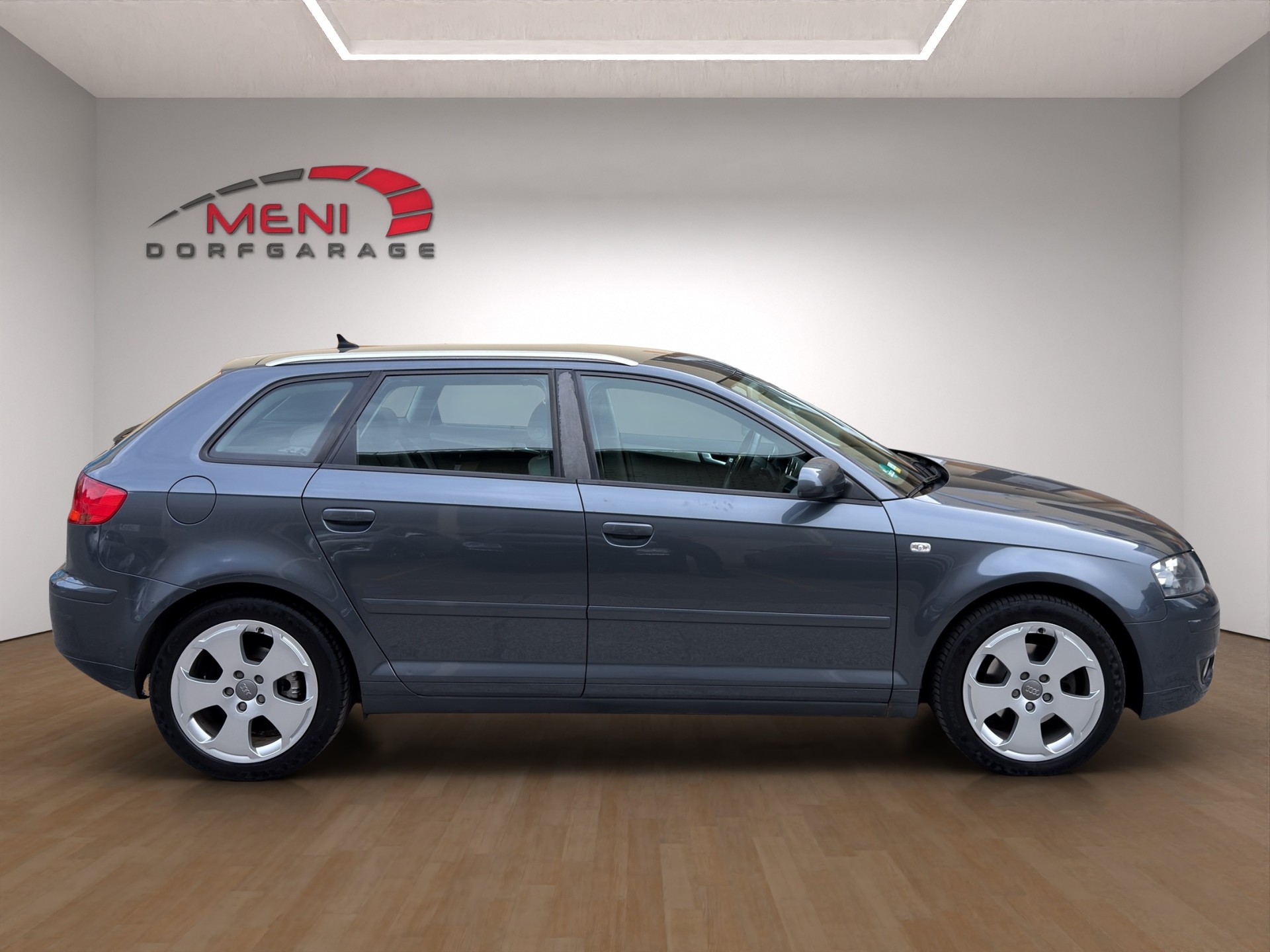 AUDI A3 Sportback 2.0 TDI Ambition-image-7