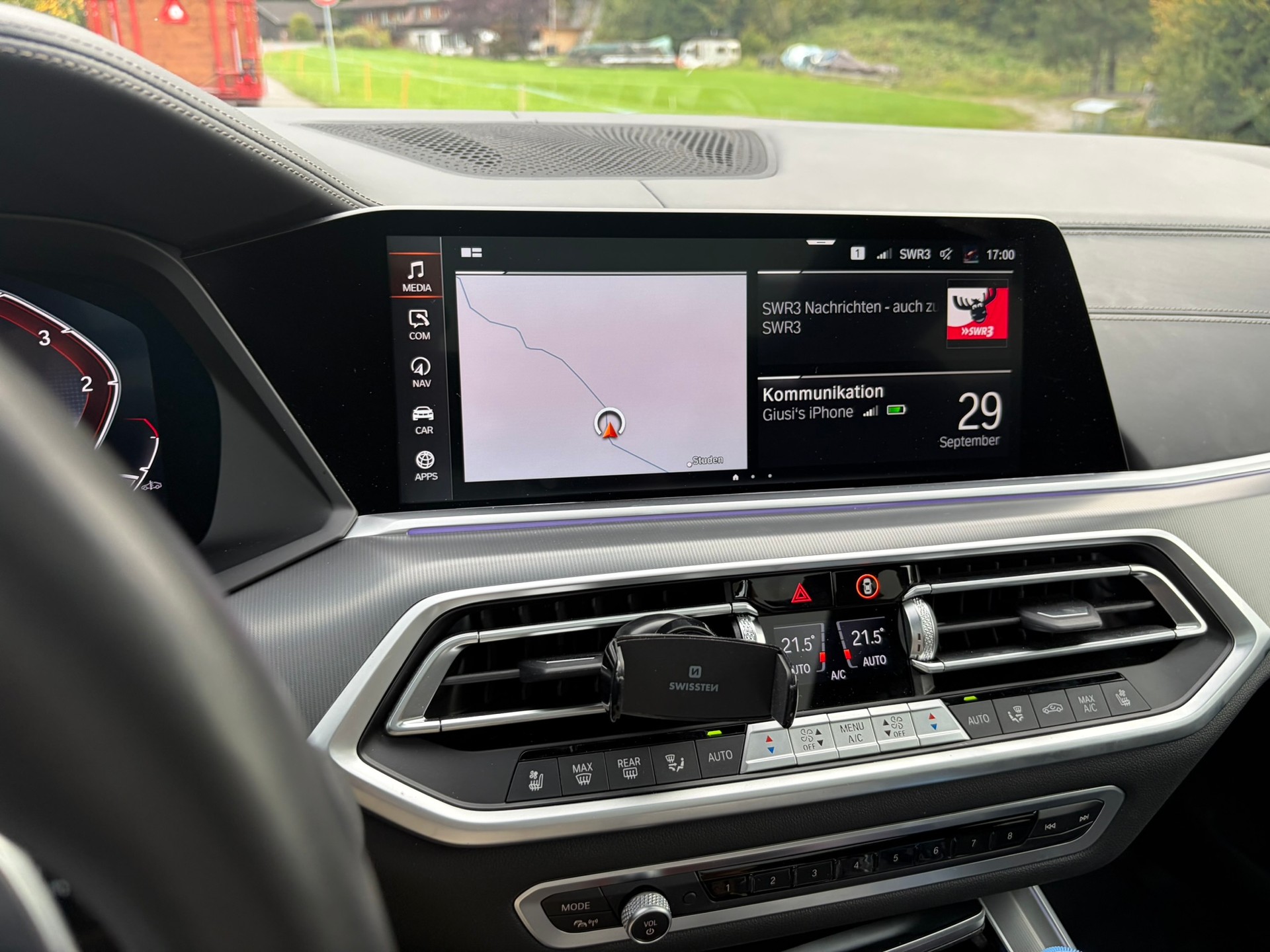 BMW 40d xDrive-image-5