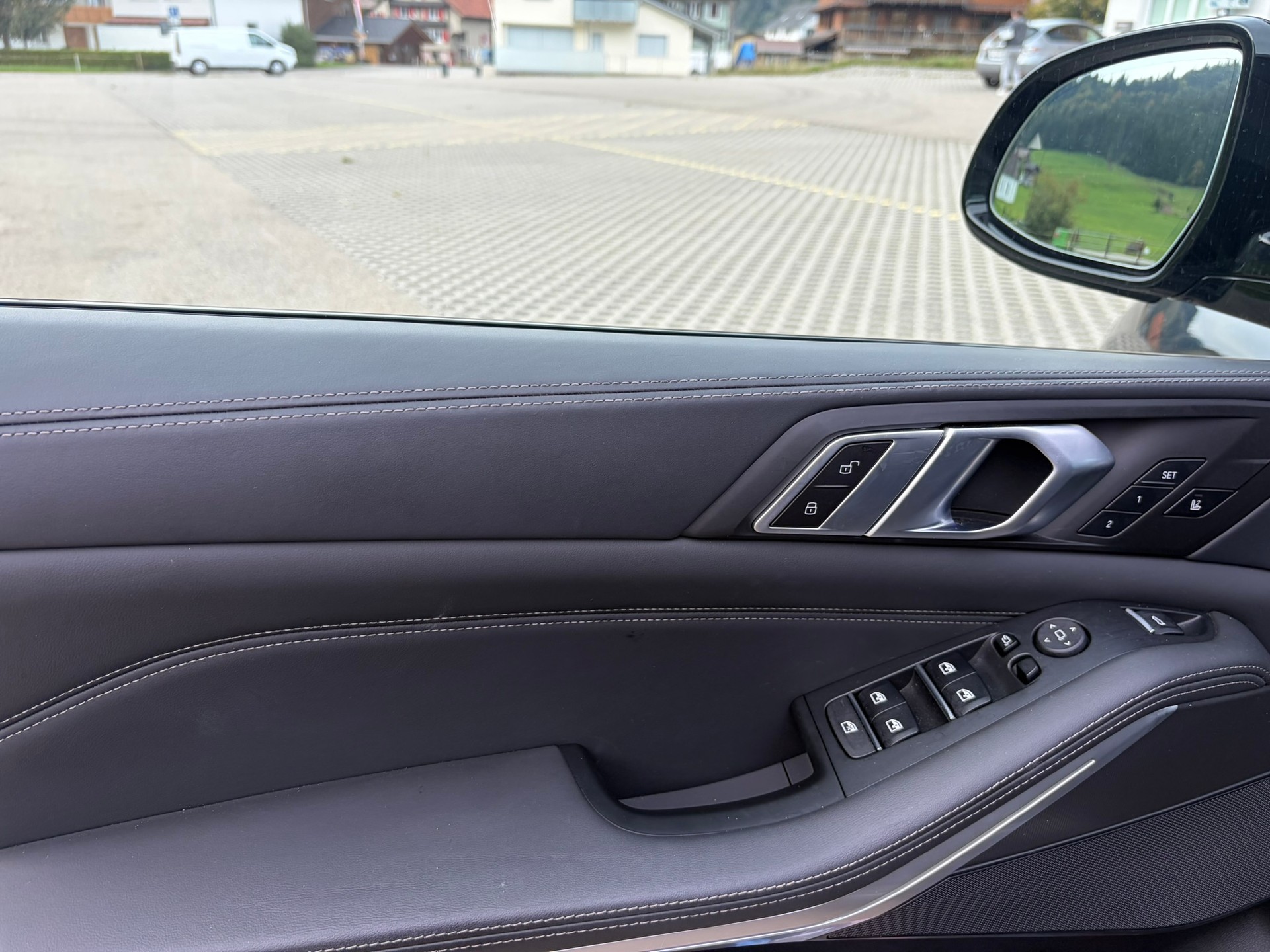 BMW 40d xDrive-image-7
