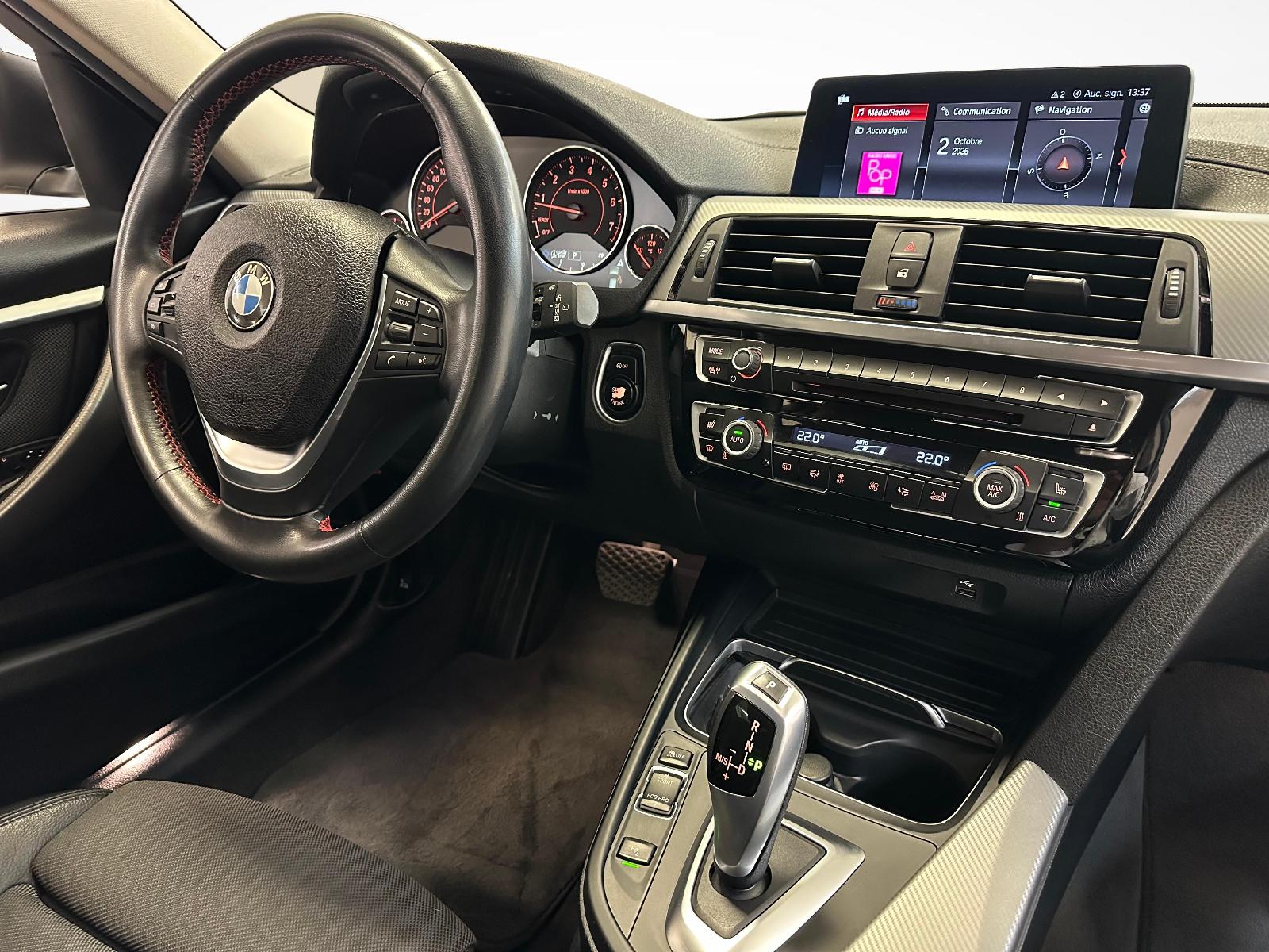 BMW 3er Reihe F31 Touring 320i xDrive-image-5