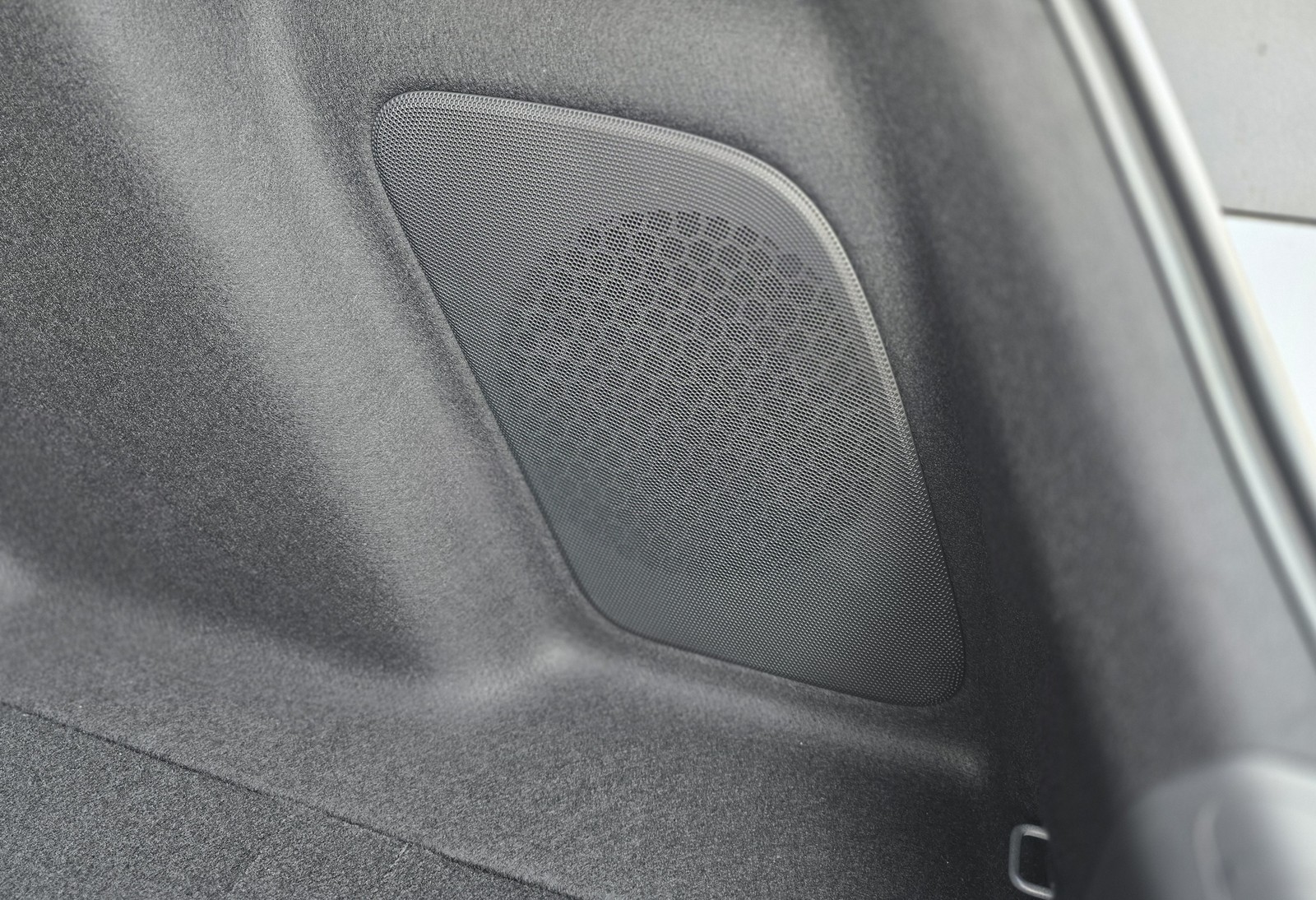 Honda Civ 2.0 i-MMD HEV Sport — photo 13