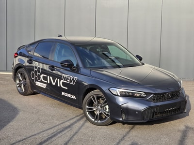 Honda Civ 2.0 i-MMD HEV Sport — photo 1