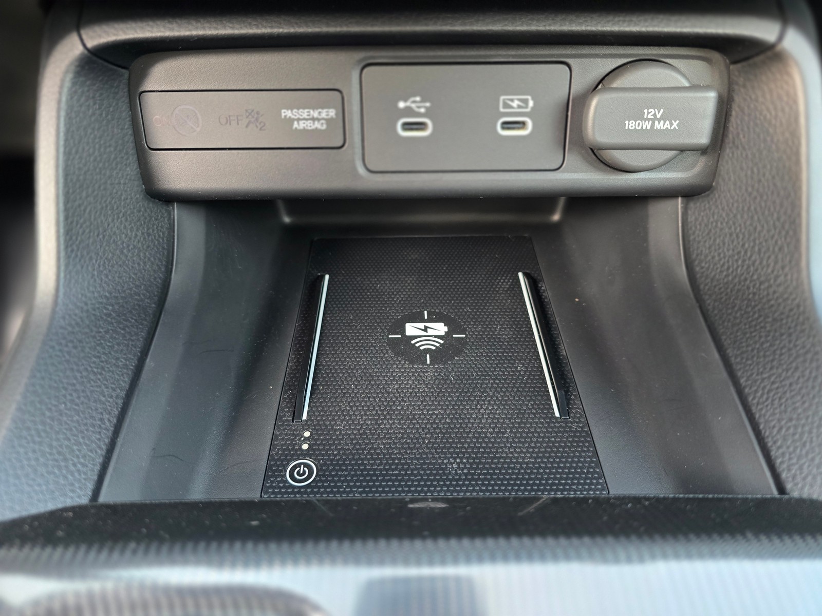 Honda Civ 2.0 i-MMD HEV Sport — photo 10