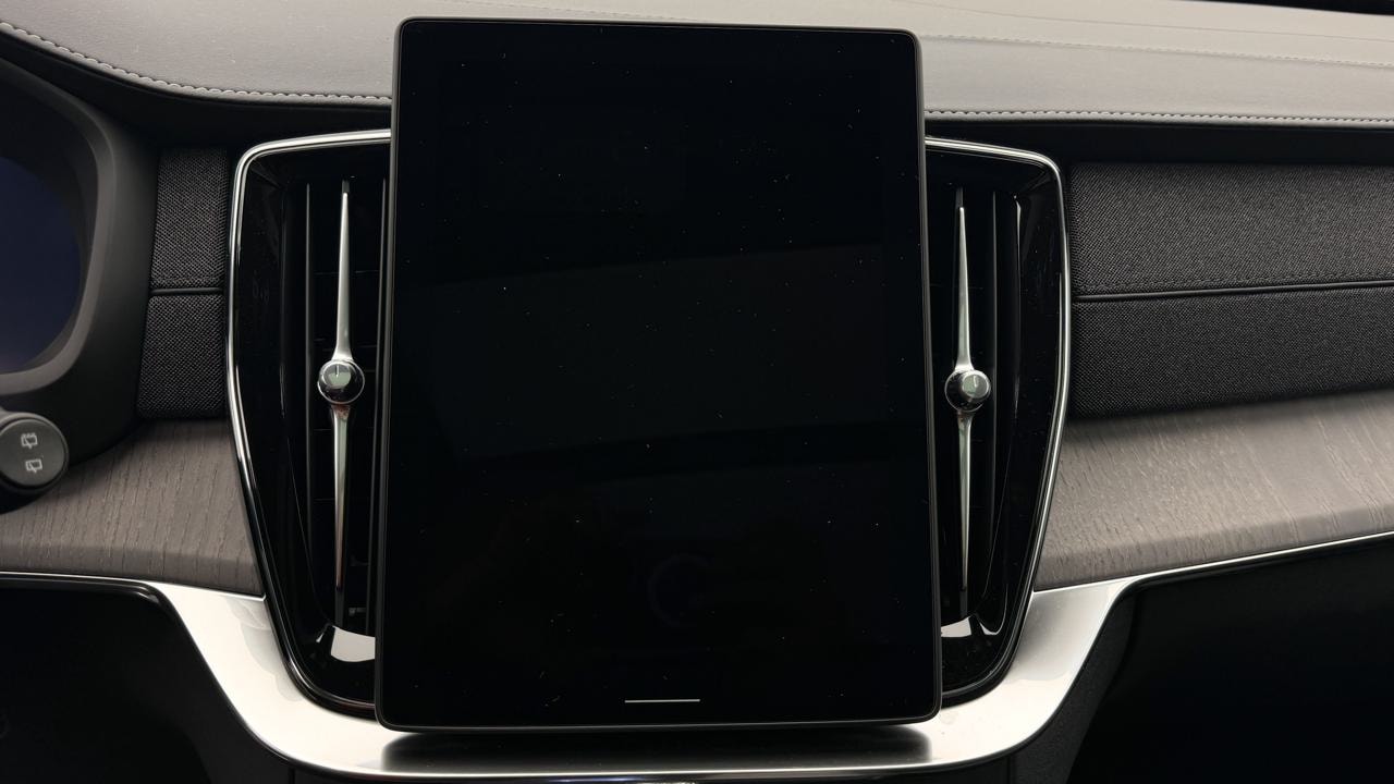 VOLVO XC90 T8 AWD PluginHybrid Ultra Dark Geartronic-image-7