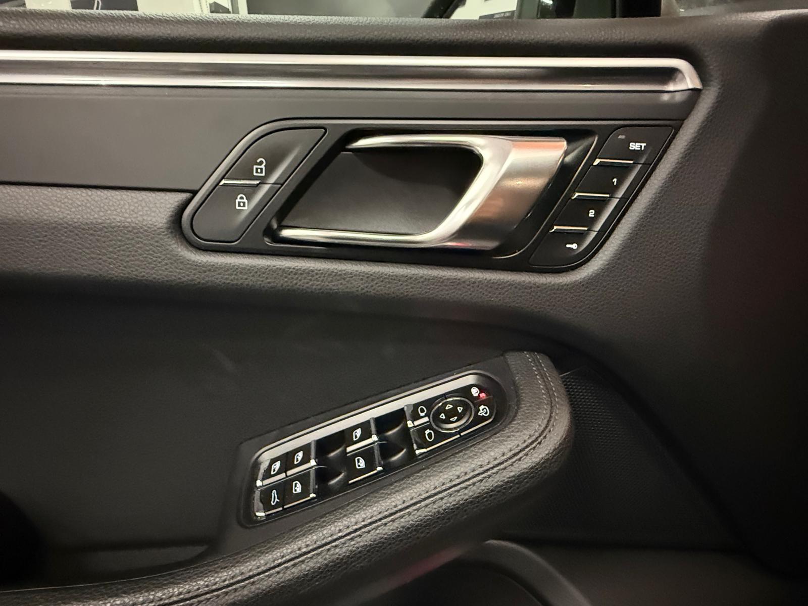 PORSCHE Macan PDK-image-9