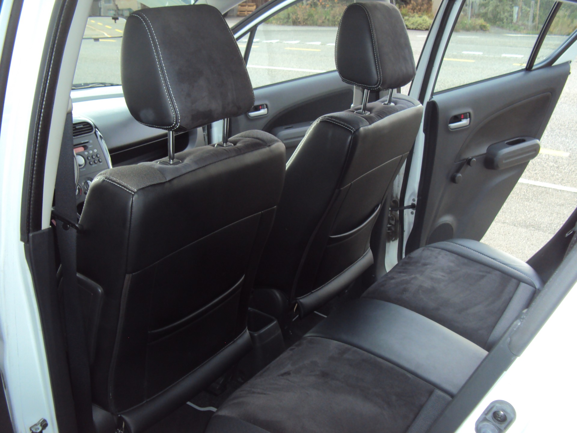 SUZUKI Splash 1.0i 12V GA-image-9