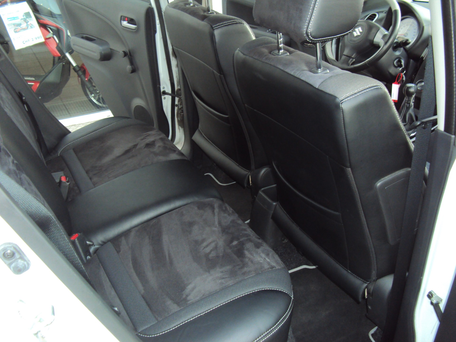 SUZUKI Splash 1.0i 12V GA-image-8