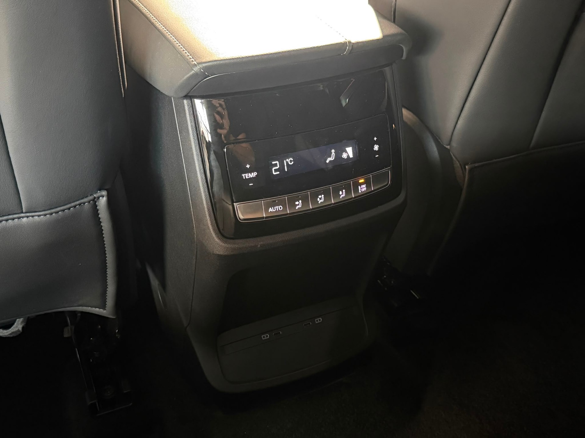 MG S9 1.5 TGDI PHEV Premium-image-28