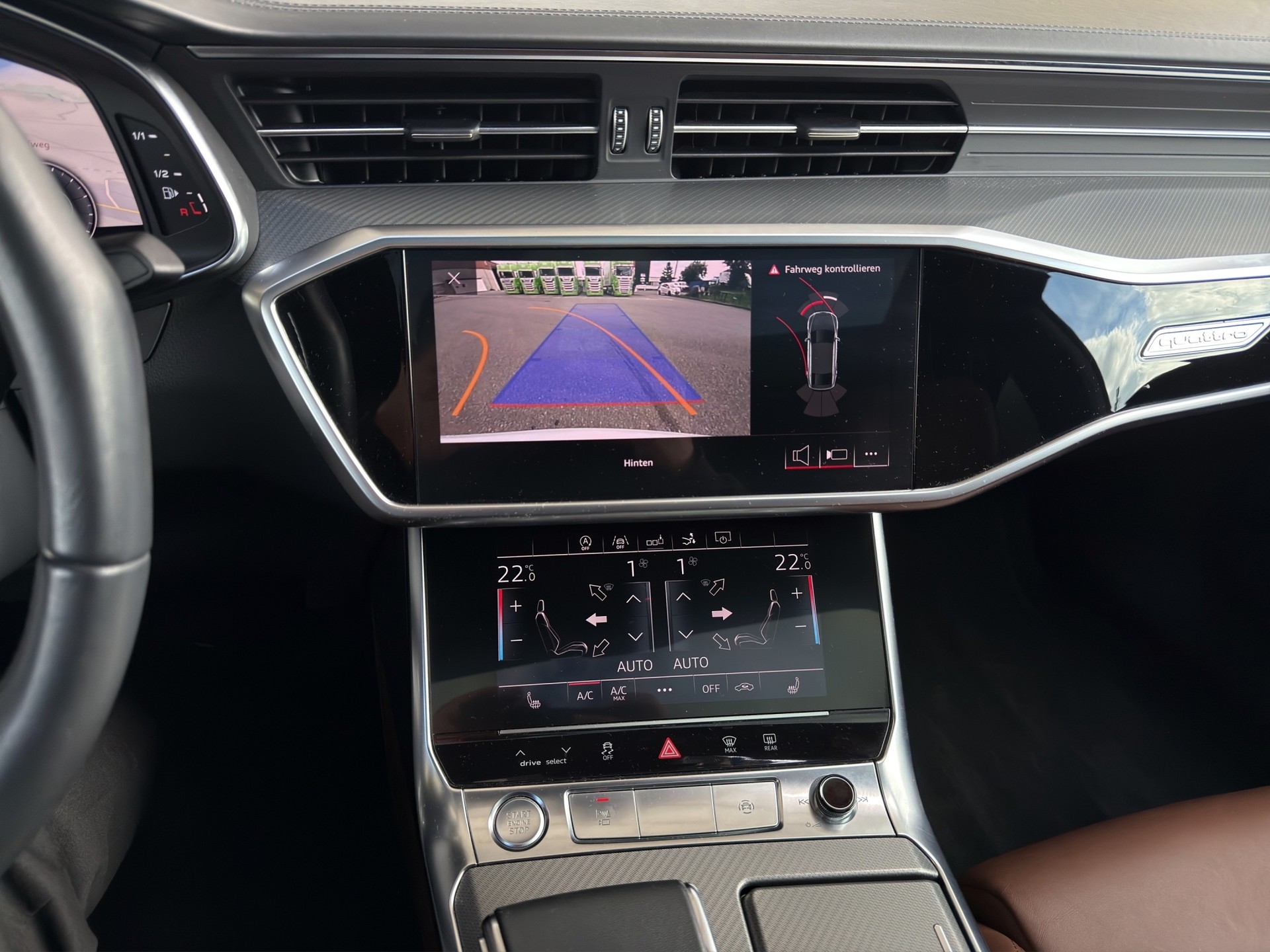 AUDI A7 Sportback 55 TFSI quattro S-tronic S Line-image-12