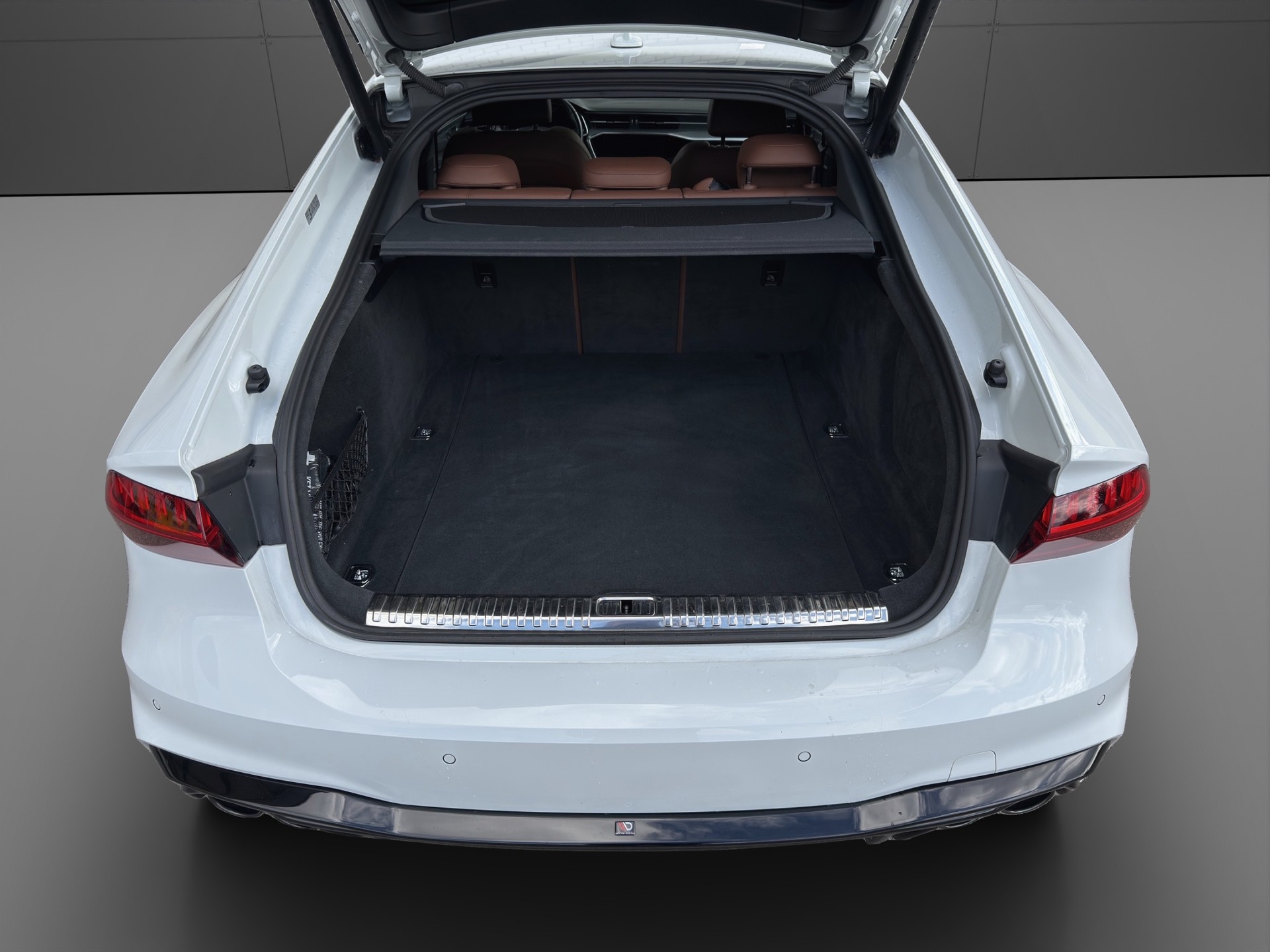 AUDI A7 Sportback 55 TFSI quattro S-tronic S Line-image-3