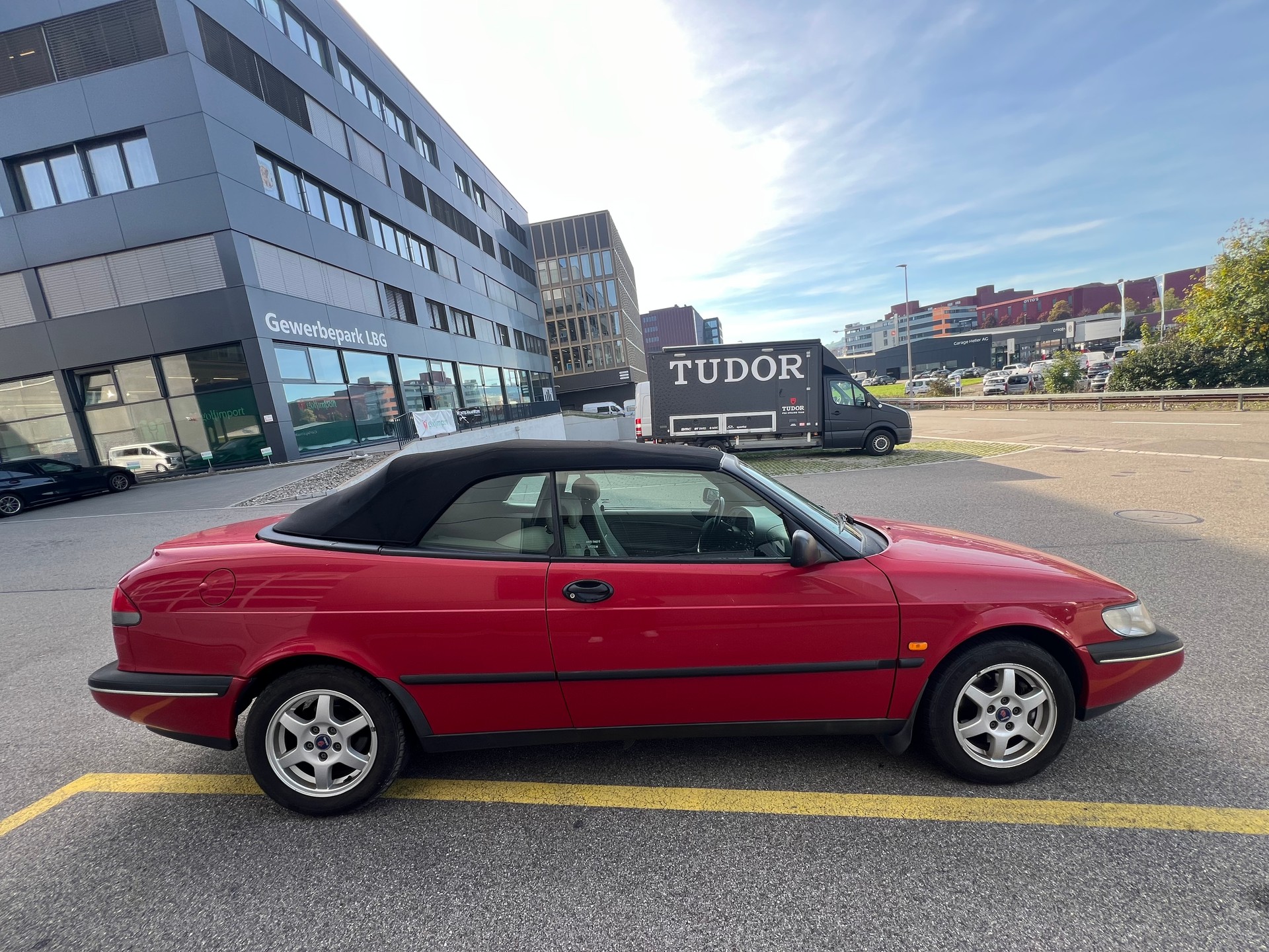 SAAB 900 SE 2.3i-16-image-7